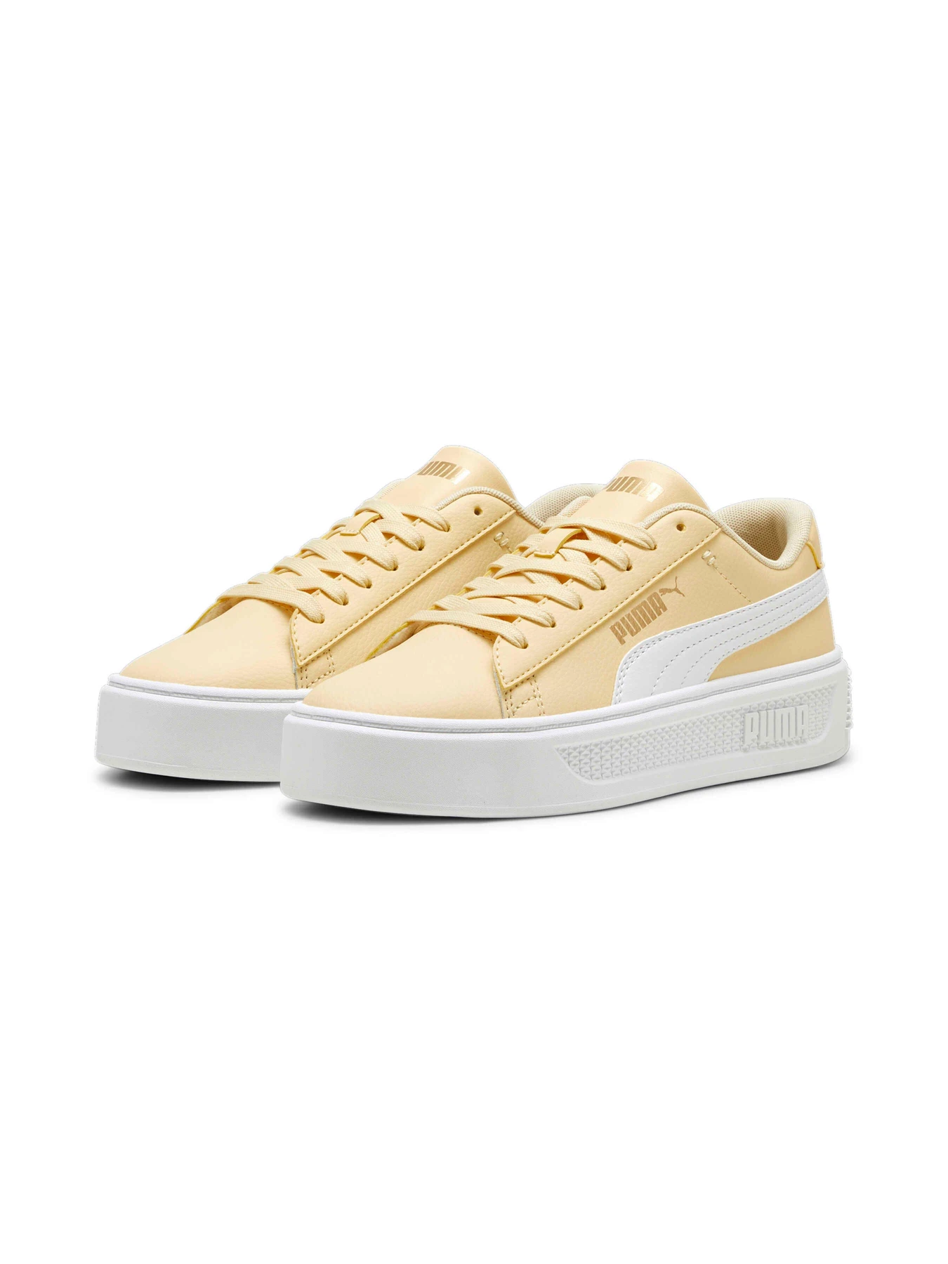 Кеди PUMA Smash Platform V3 модель 390758 Кеди PUMA Smash Platform V3 модель 390758 Фото