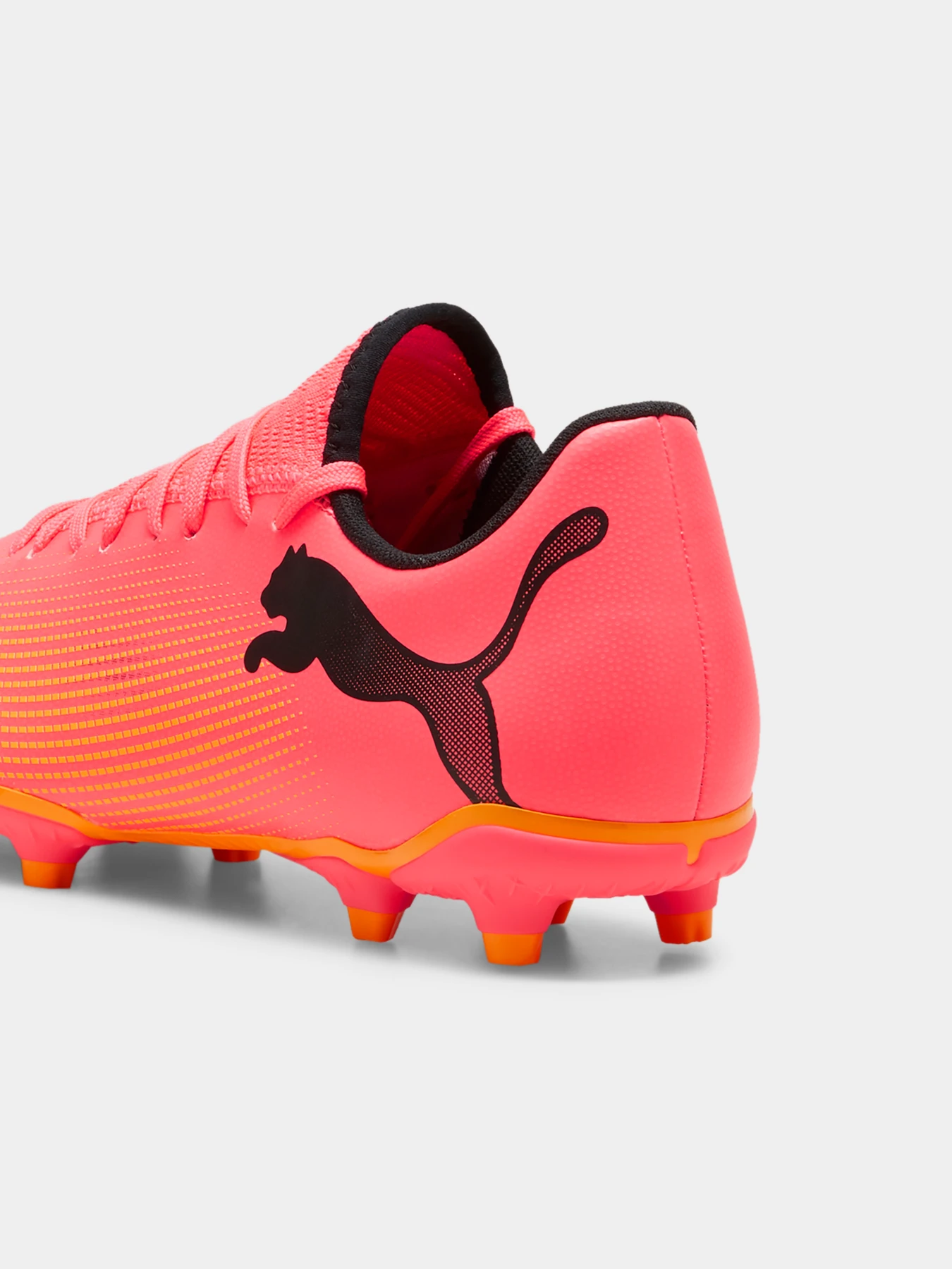 Бутси FUTURE 7 PLAY FG/AG Football Boots Future 7 Play Fg/ag модель 107723 Бутси FUTURE 7 PLAY FG/AG Football Boots Future 7 Play Fg/ag модель 107723 Фото