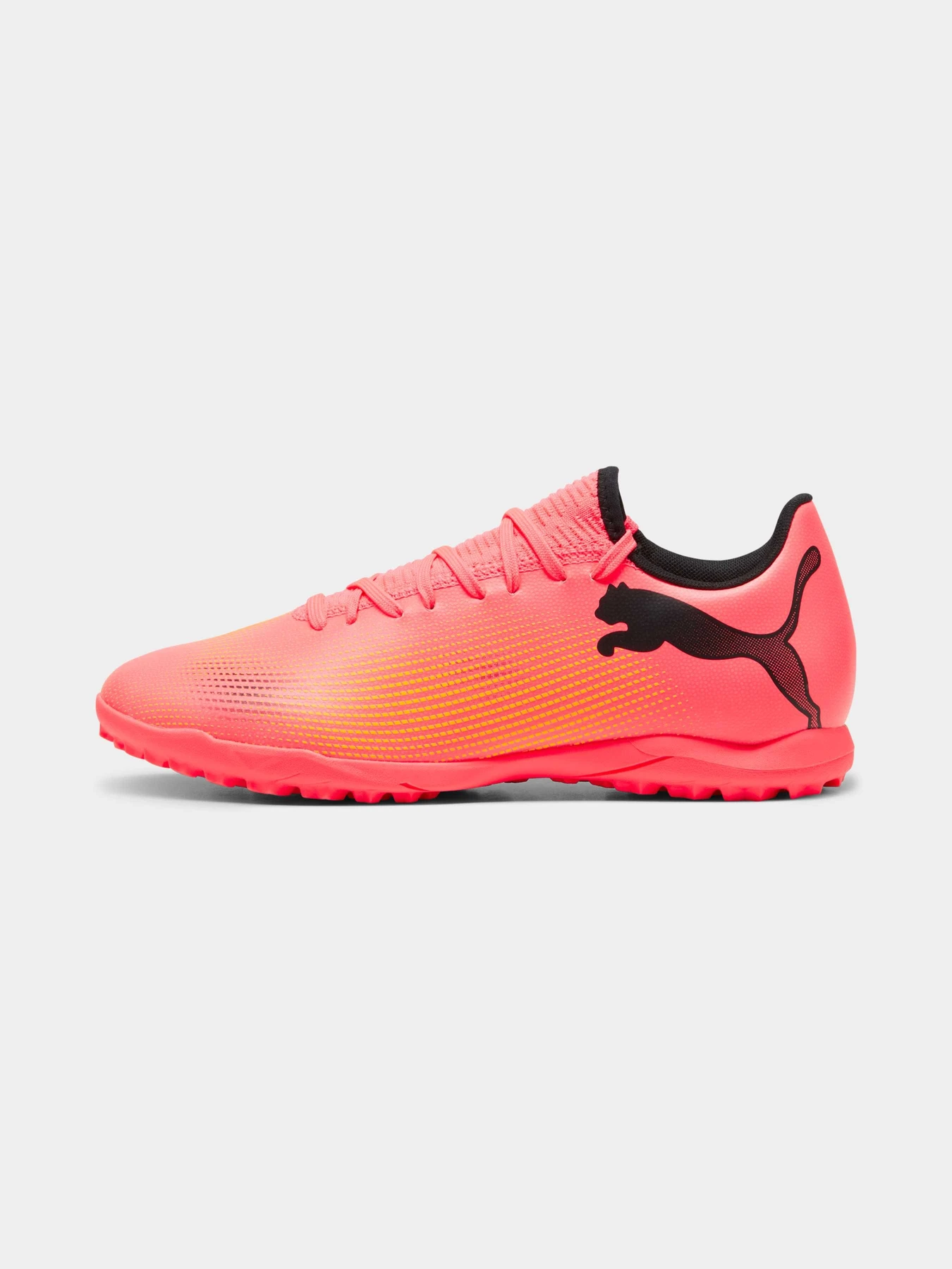 Кросівки PUMA Future 7 Play Tt модель 107726 Кросівки PUMA Future 7 Play Tt модель 107726 Фото