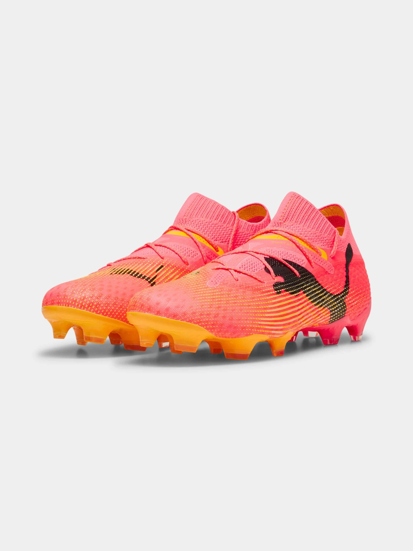 Кросівки PUMA Future 7 Ultimate Fg/ag модель 107599 Кросівки PUMA Future 7 Ultimate Fg/ag модель 107599 Фото