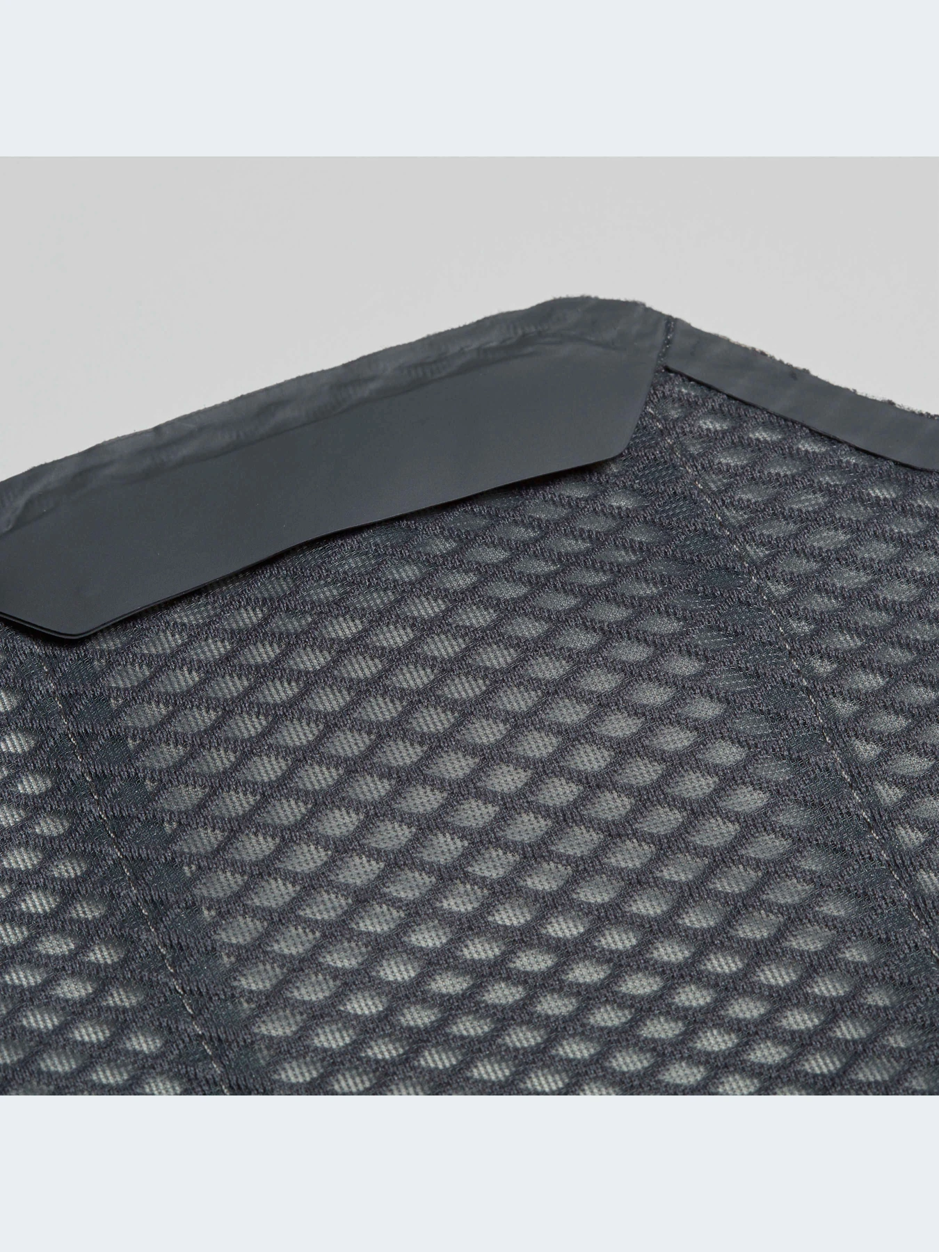 Аксессуары для смартфонов Adidas модель DT7087 Аксессуары для смартфонов Adidas модель DT7087 Фото