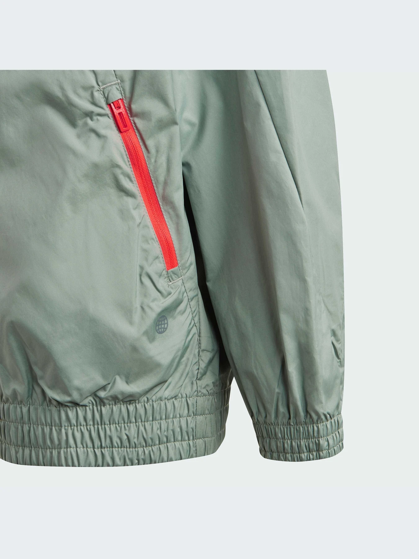 Куртки и дубленки Adidas модель HR6374 Фото