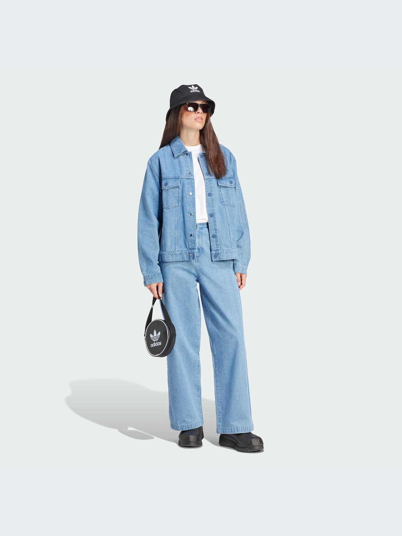 Куртки и дубленки Adidas x KSENIASCHNAIDER модель IS1742 Куртки и дубленки Adidas x KSENIASCHNAIDER модель IS1742 Фото