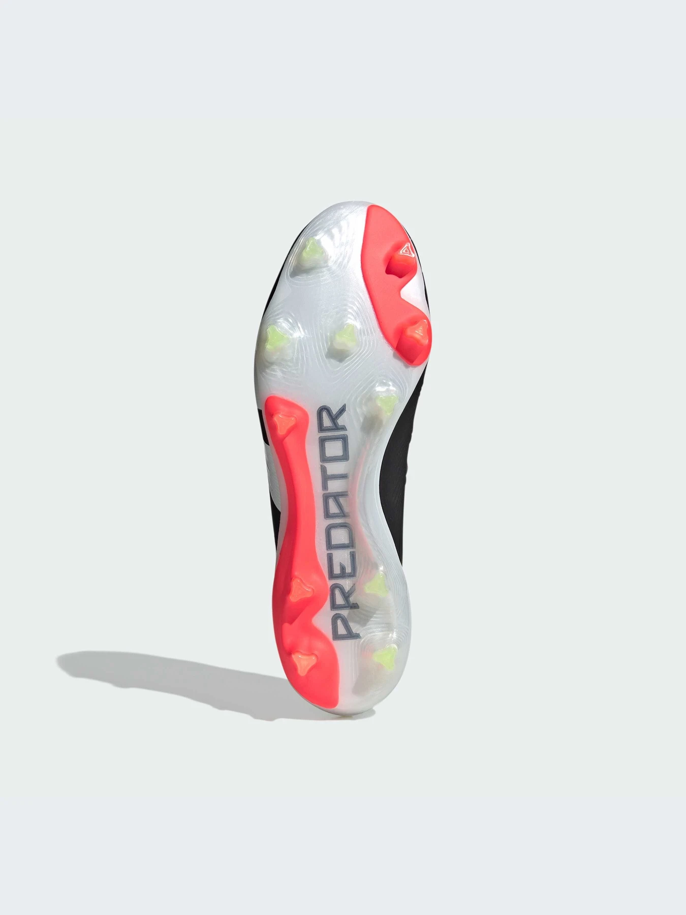 Кроссовки Adidas Predator модель IE1802 Фото
