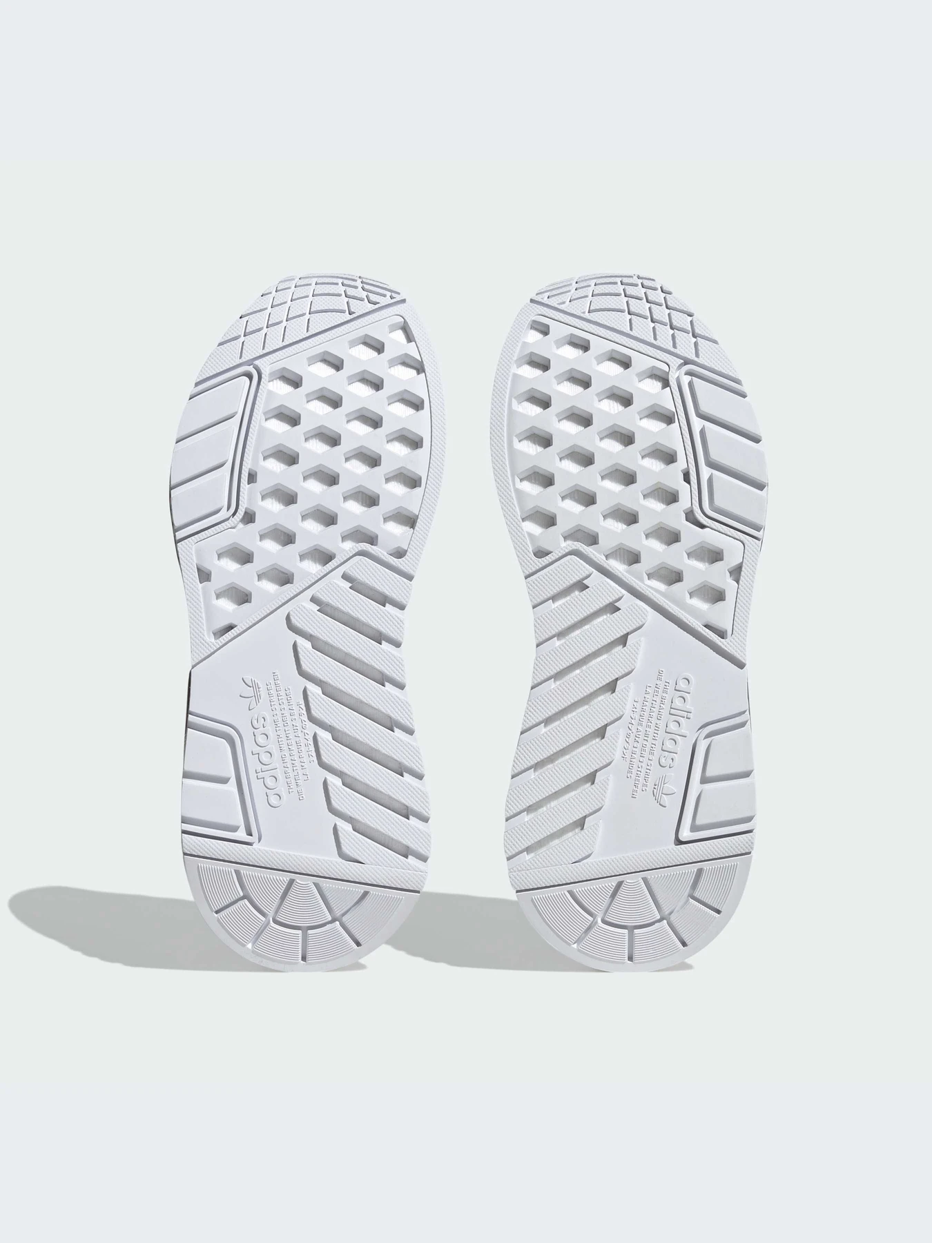 Кроссовки Adidas NMD модель IG0480 Фото
