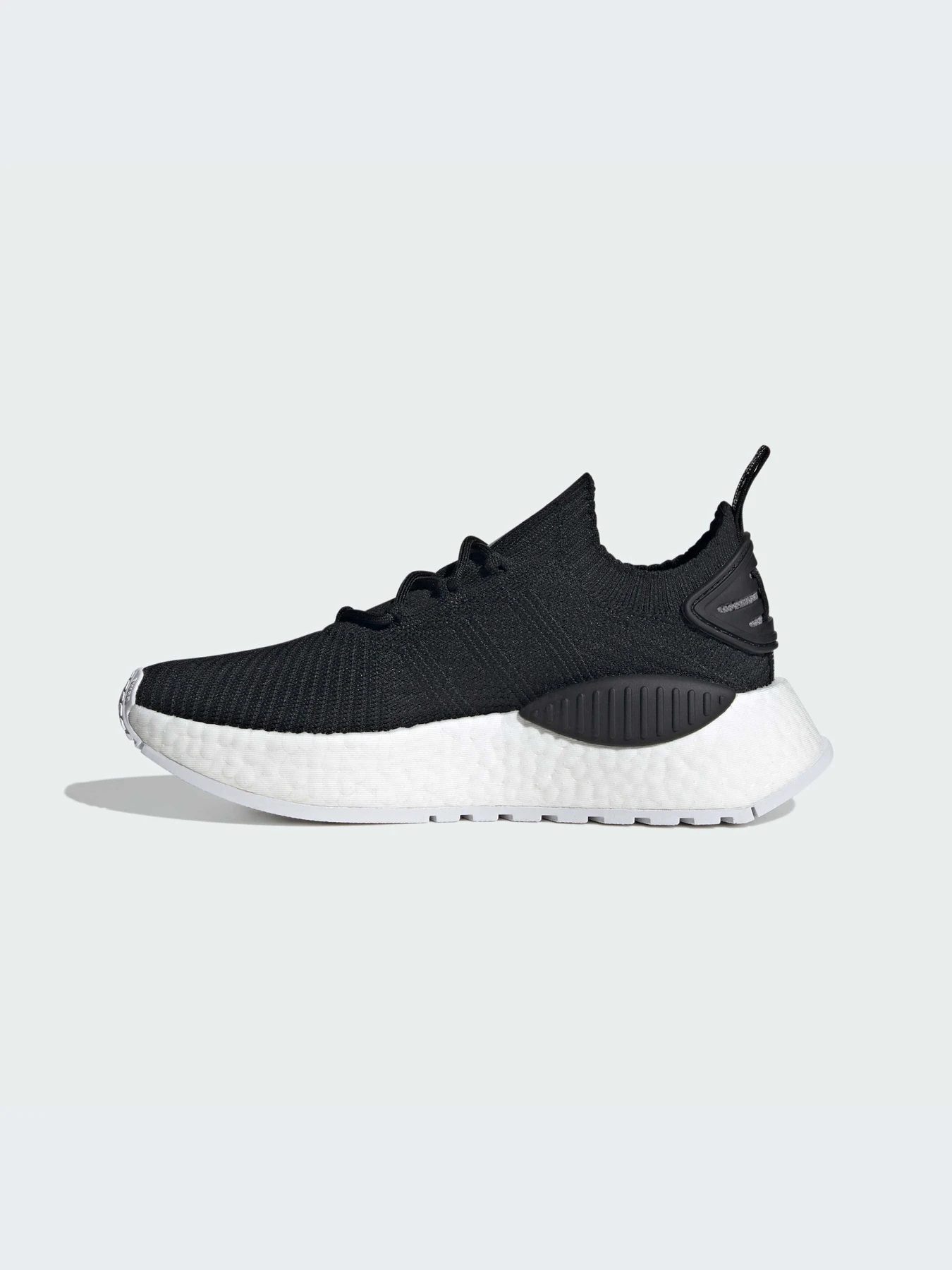 Кроссовки Adidas NMD модель IG0480 Фото
