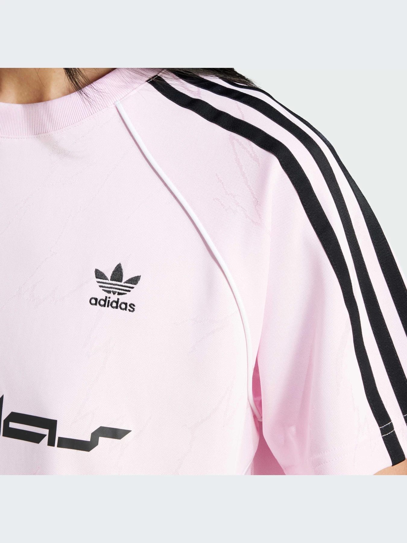 Футболки и поло Adidas модель IT9680 Футболки и поло Adidas модель IT9680 Фото