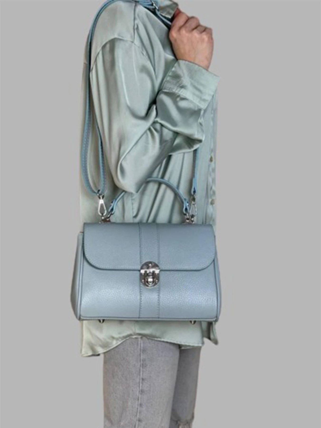 Сумки Bella Bertucci модель 4222-17-32 Фото