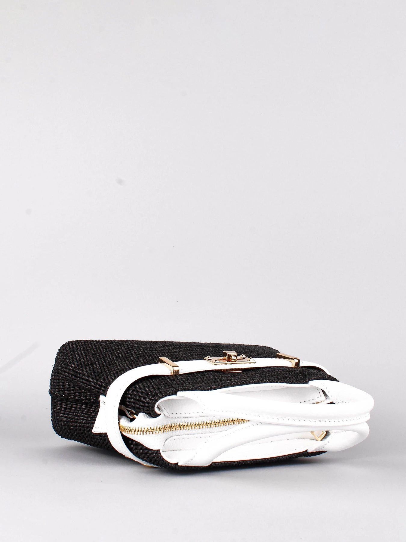 Сумки Bella Bertucci модель 6140-0516-32 Фото