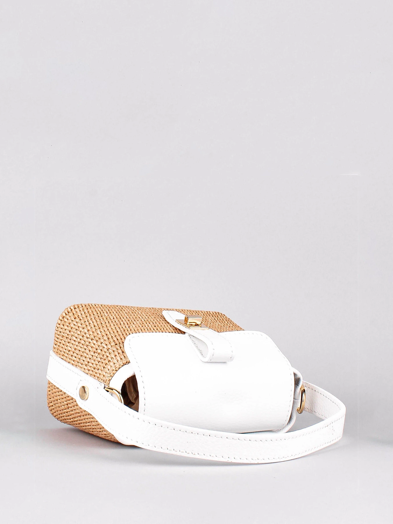 Сумки Bella Bertucci модель 6611-1611-32 Фото