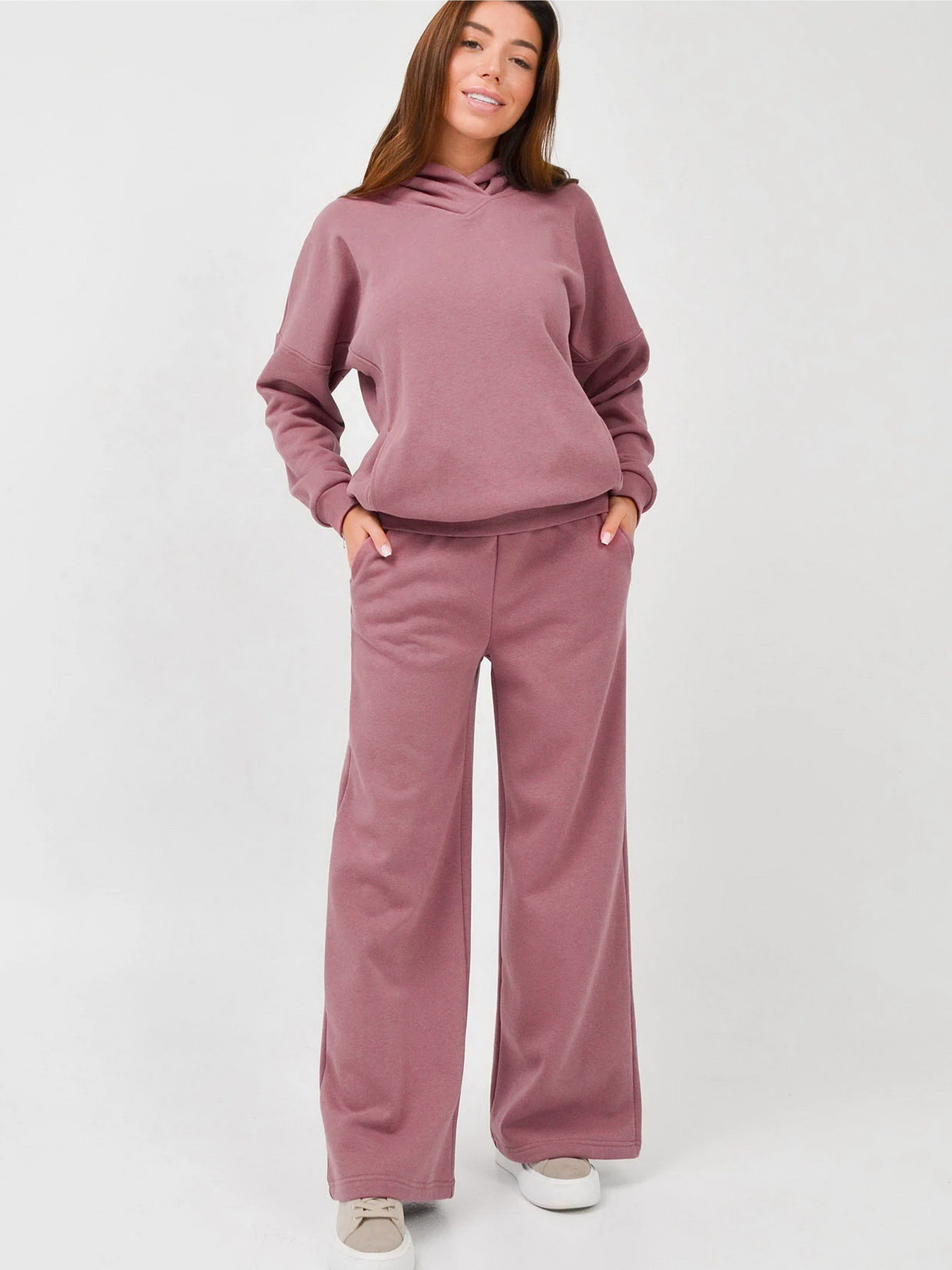 Костюмы Leinle модель 1250833512 Костюмы Leinle модель 1250833512 Фото