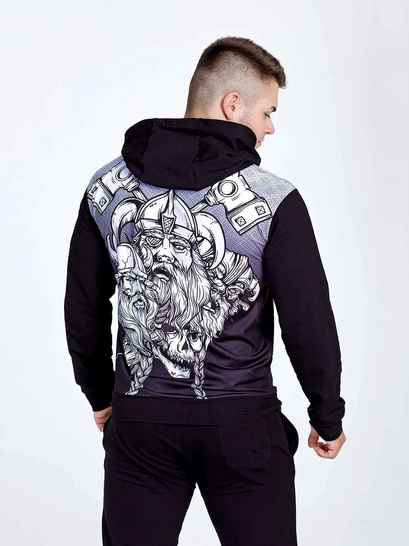 Худи и свитшоты Berserk Sport модель SonsofOdinBlackHDM Худи и свитшоты Berserk Sport модель SonsofOdinBlackHDM Фото