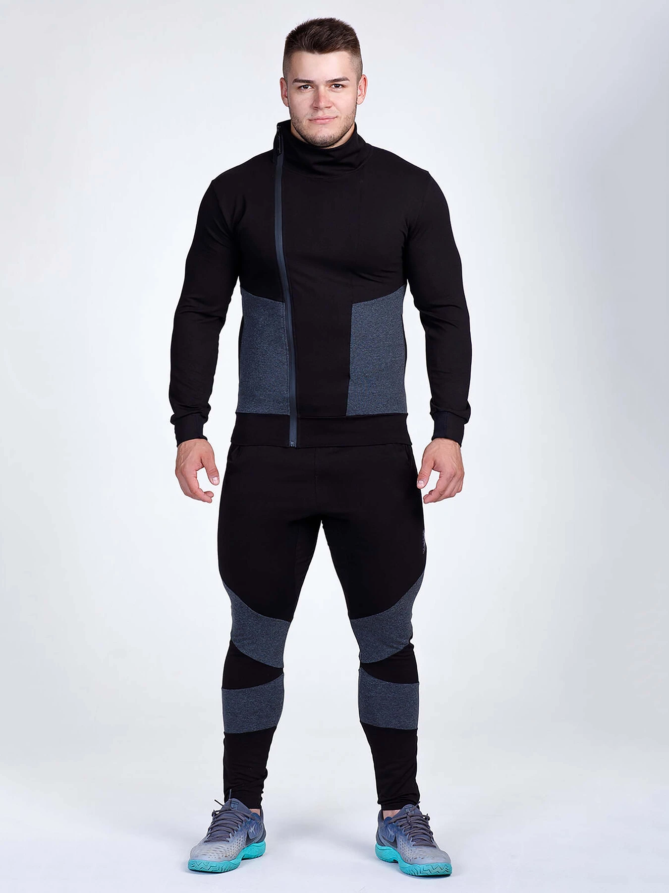 Худи и свитшоты Berserk Sport модель CasualActivityBlackHDM Худи и свитшоты Berserk Sport модель CasualActivityBlackHDM Фото