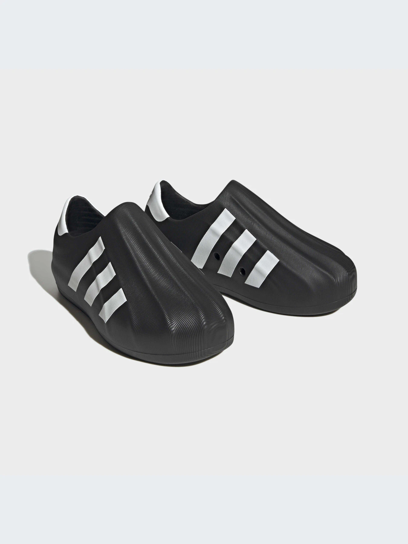 Кроссовки Adidas Superstar модель HQ8752 Кроссовки Adidas Superstar модель HQ8752 Фото
