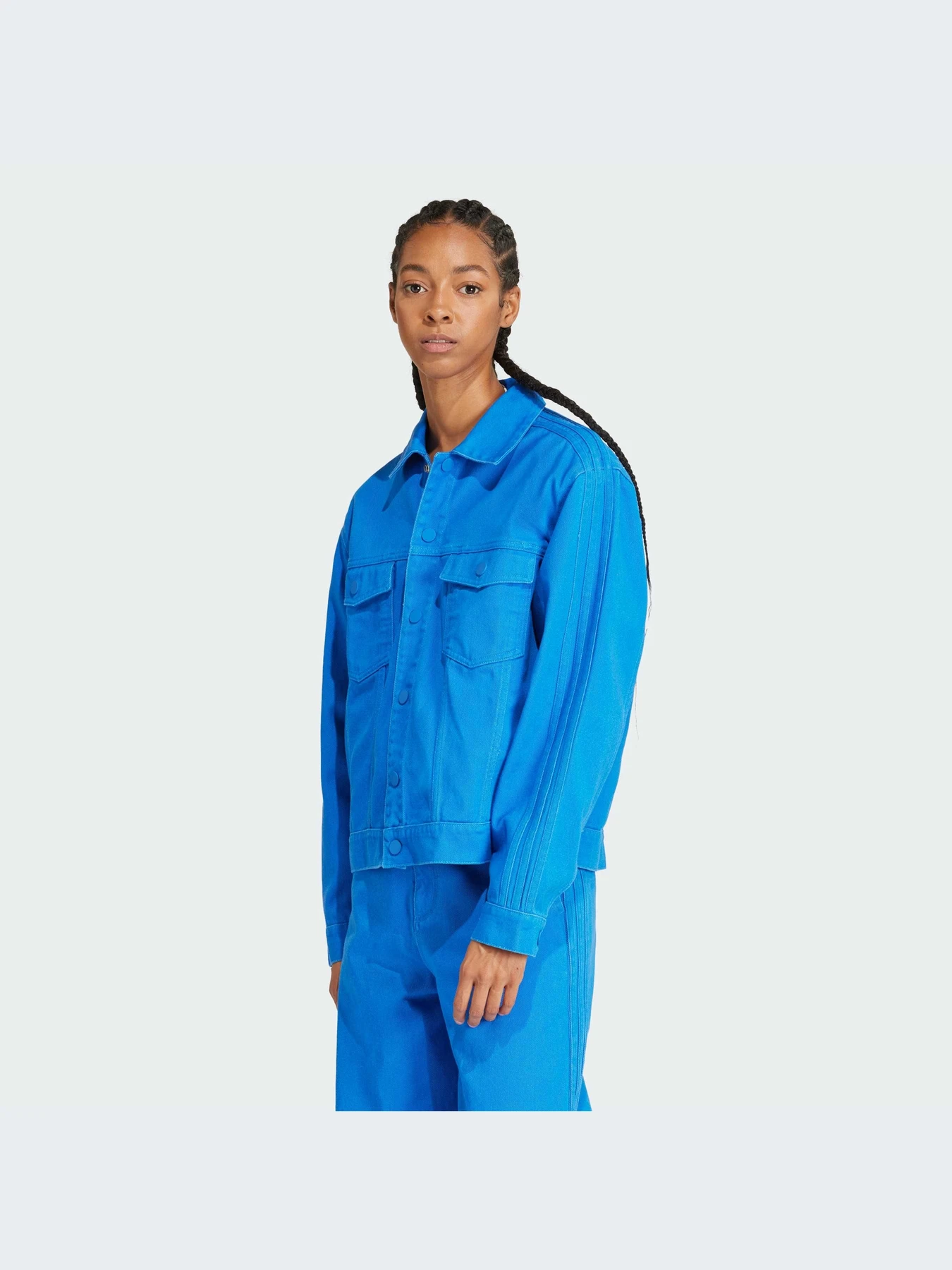 Куртки и дубленки Adidas x KSENIASCHNAIDER 3-Stripes модель IU2460 Куртки и дубленки Adidas x KSENIASCHNAIDER 3-Stripes модель IU2460 Фото