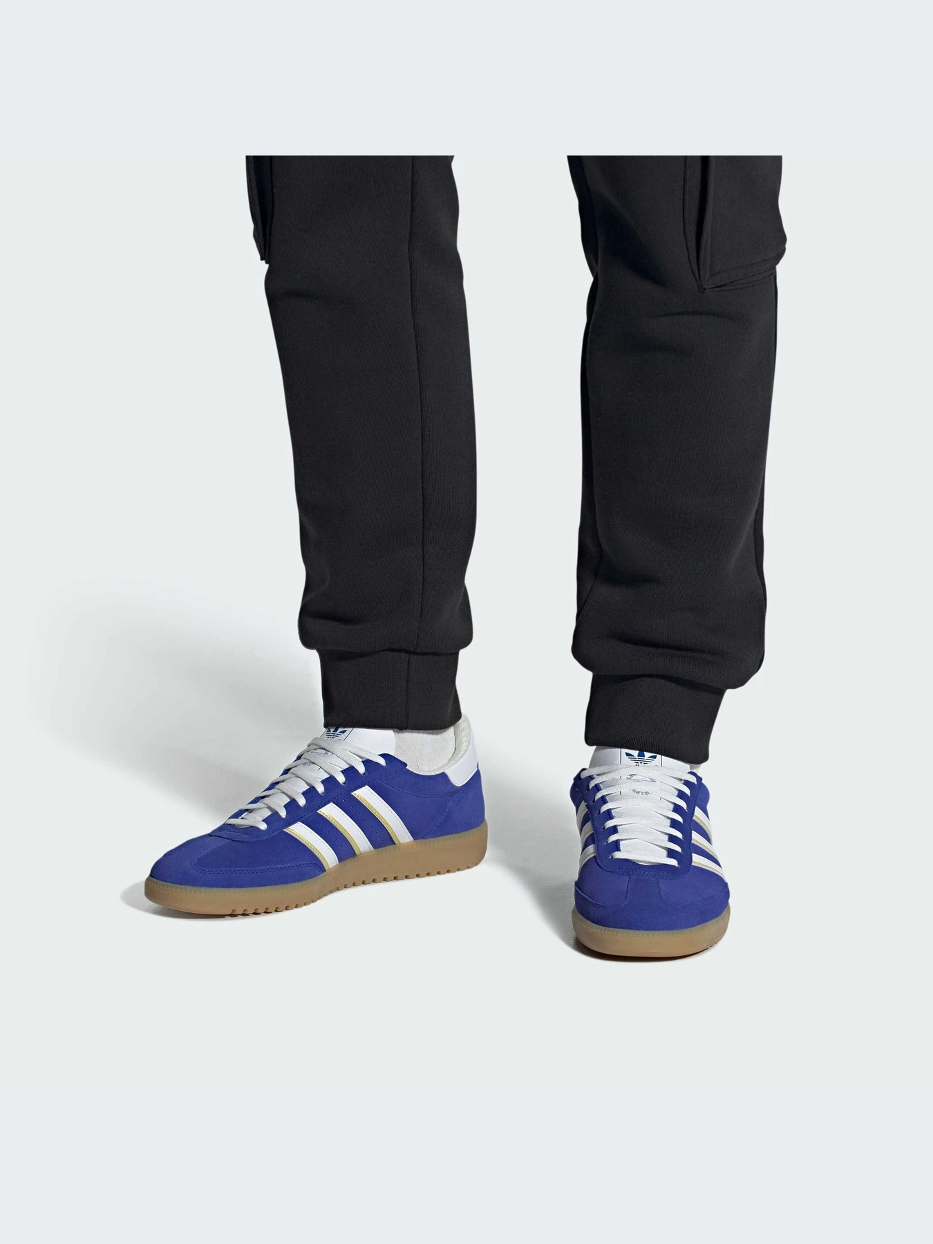 Кеди Adidas модель ID2115 Кеди Adidas модель ID2115 Фото