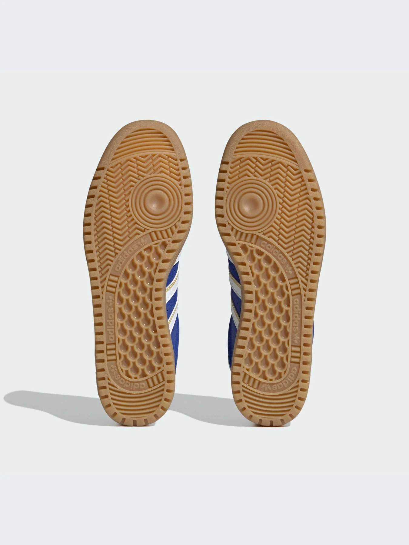 Кеди Adidas модель ID2115 Кеди Adidas модель ID2115 Фото