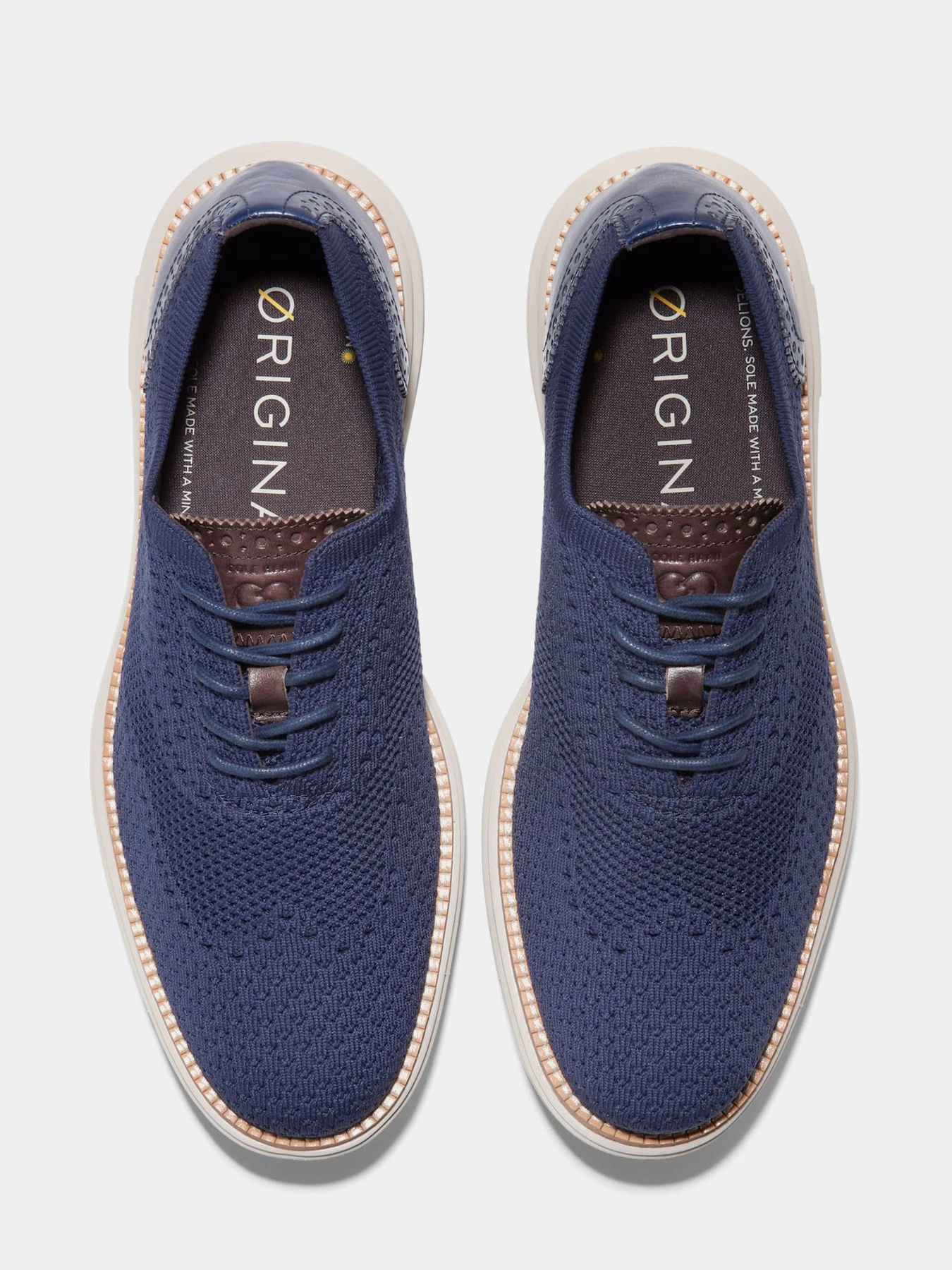 Туфли и лоферы Cole Haan модель C38967 Фото