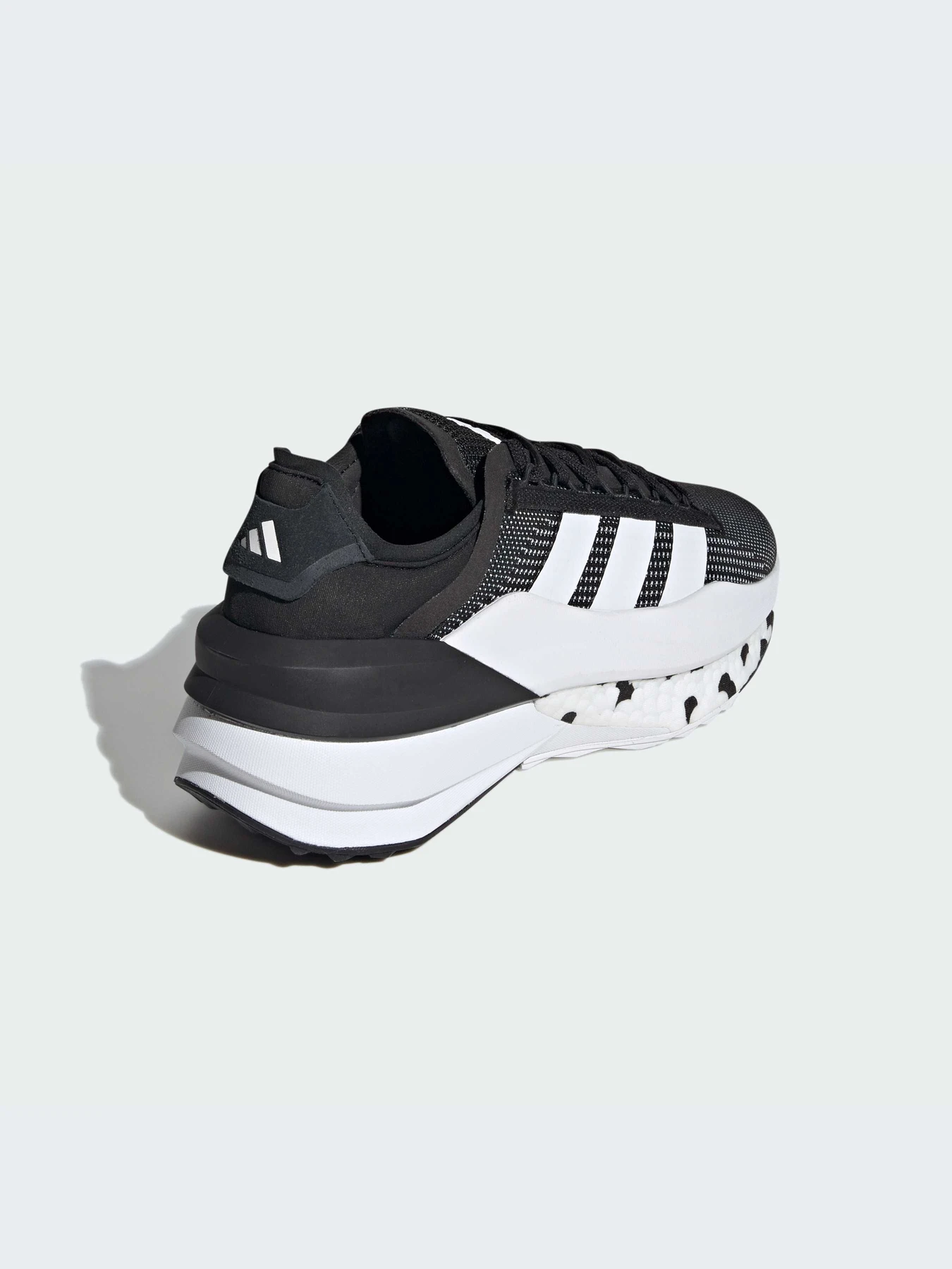 Кроссовки Adidas AVRYN модель IE8459 Фото