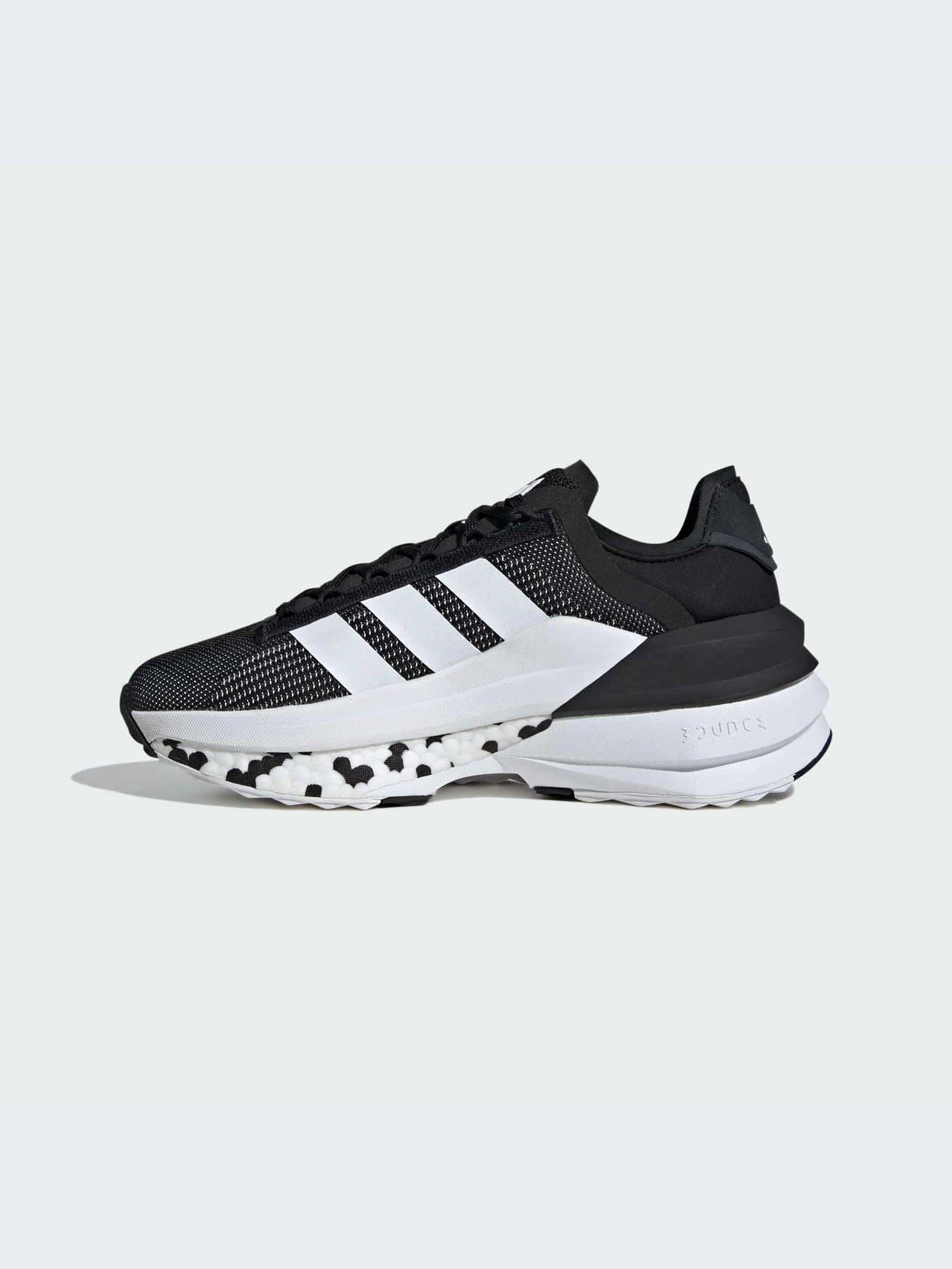 Кроссовки Adidas AVRYN модель IE8459 Фото