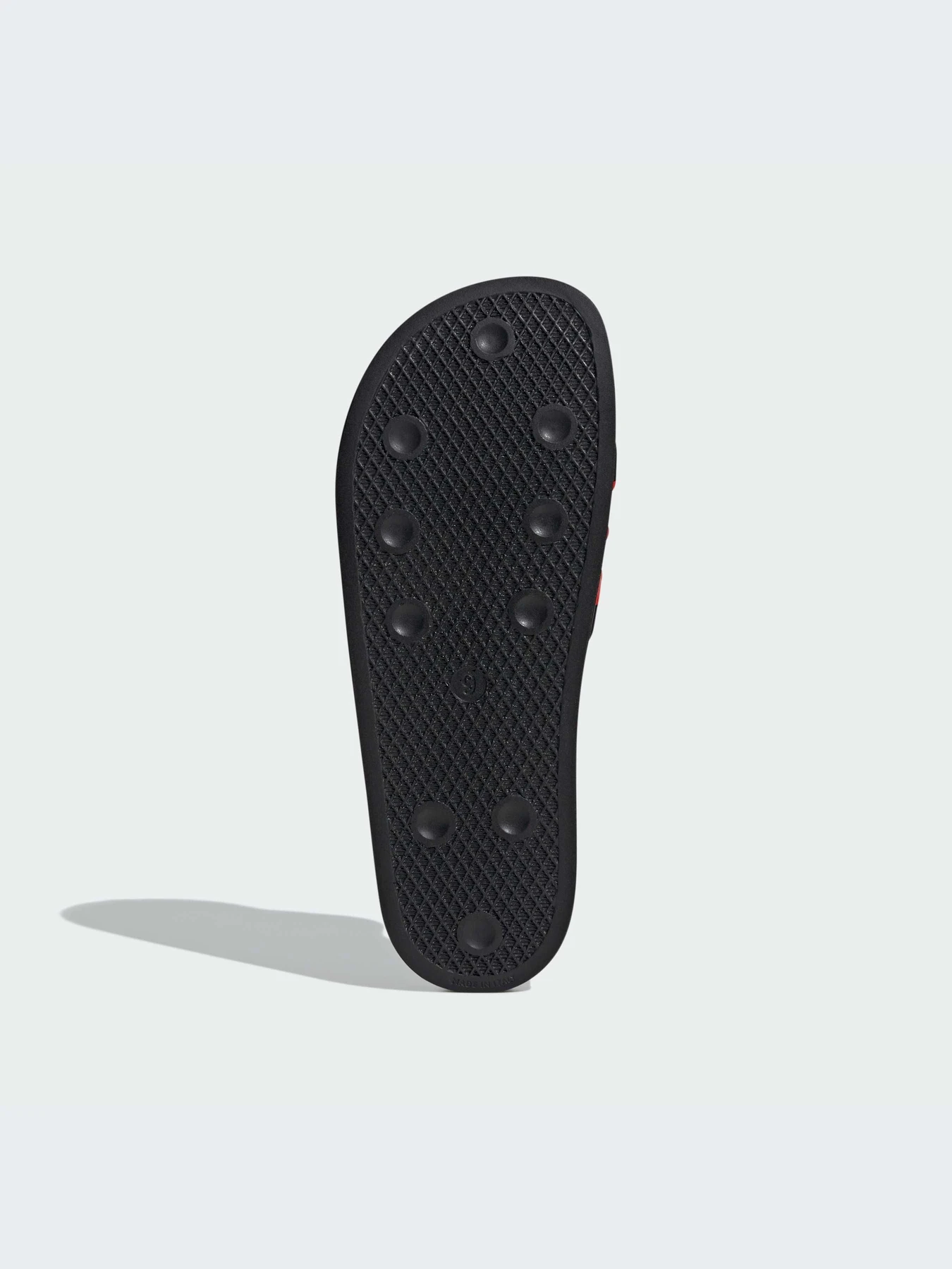 Шлёпанцы Adidas Adilette модель ID5795 Шлёпанцы Adidas Adilette модель ID5795 Фото