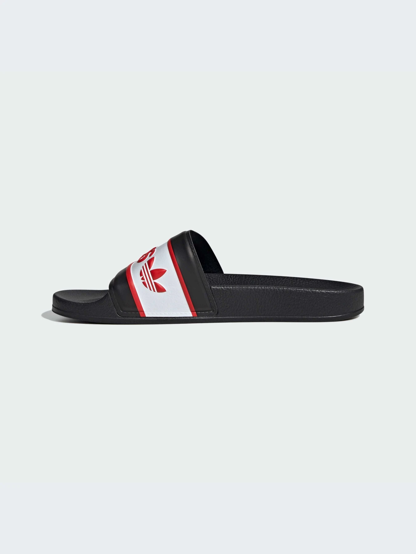Шлёпанцы Adidas Adilette модель ID5795 Шлёпанцы Adidas Adilette модель ID5795 Фото