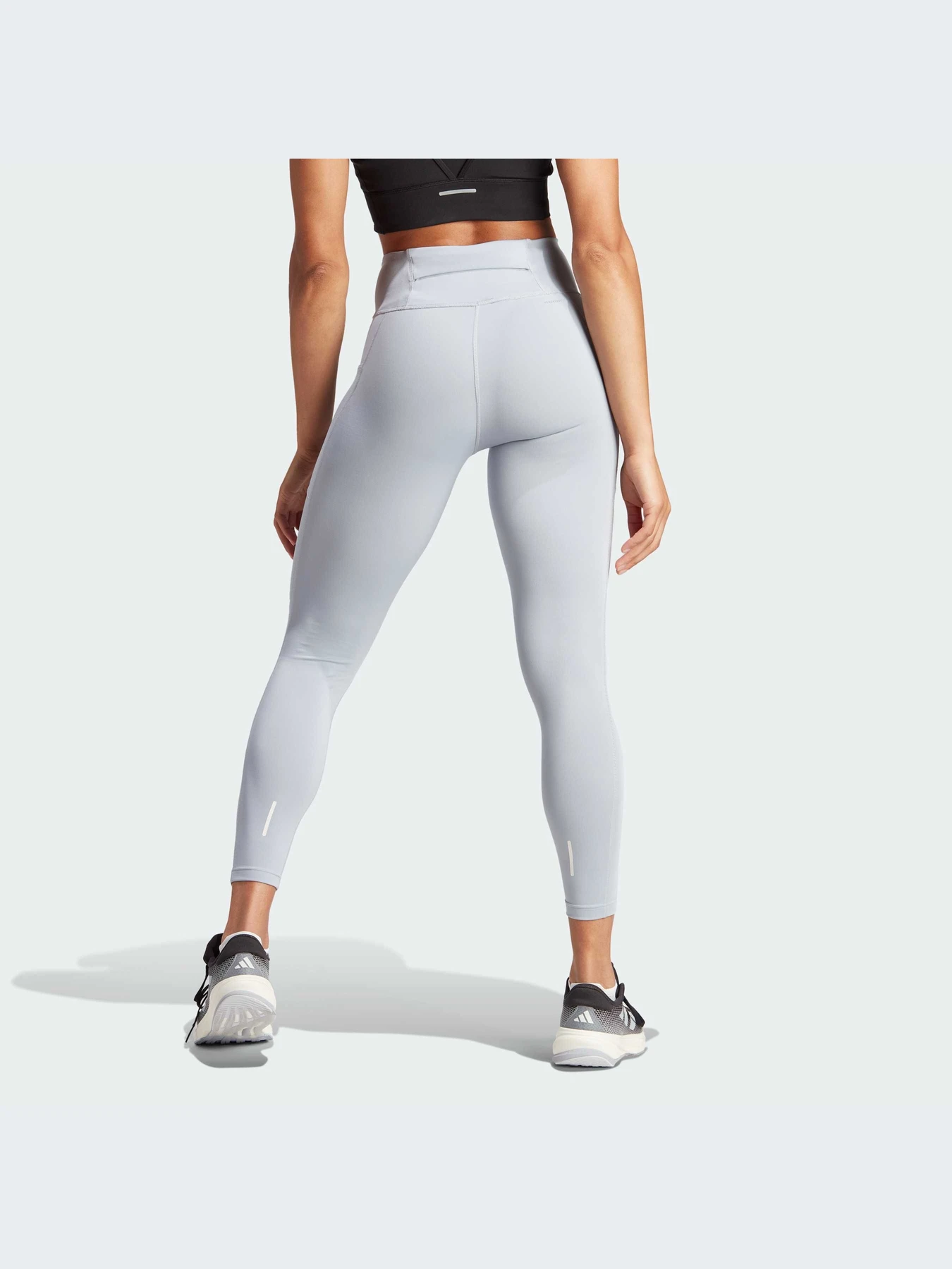 Брюки Adidas модель IN4294 Брюки Adidas модель IN4294 Фото