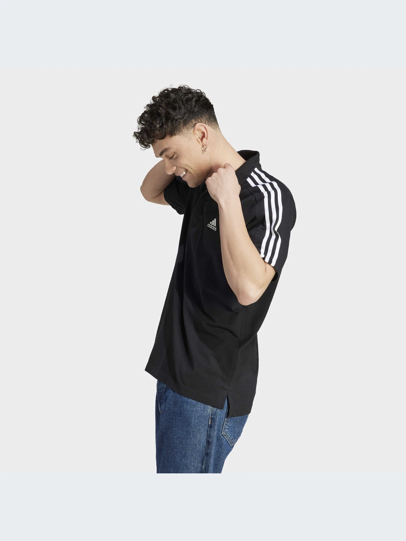 Футболки і поло Adidas модель IC9310 Футболки і поло Adidas модель IC9310 Фото
