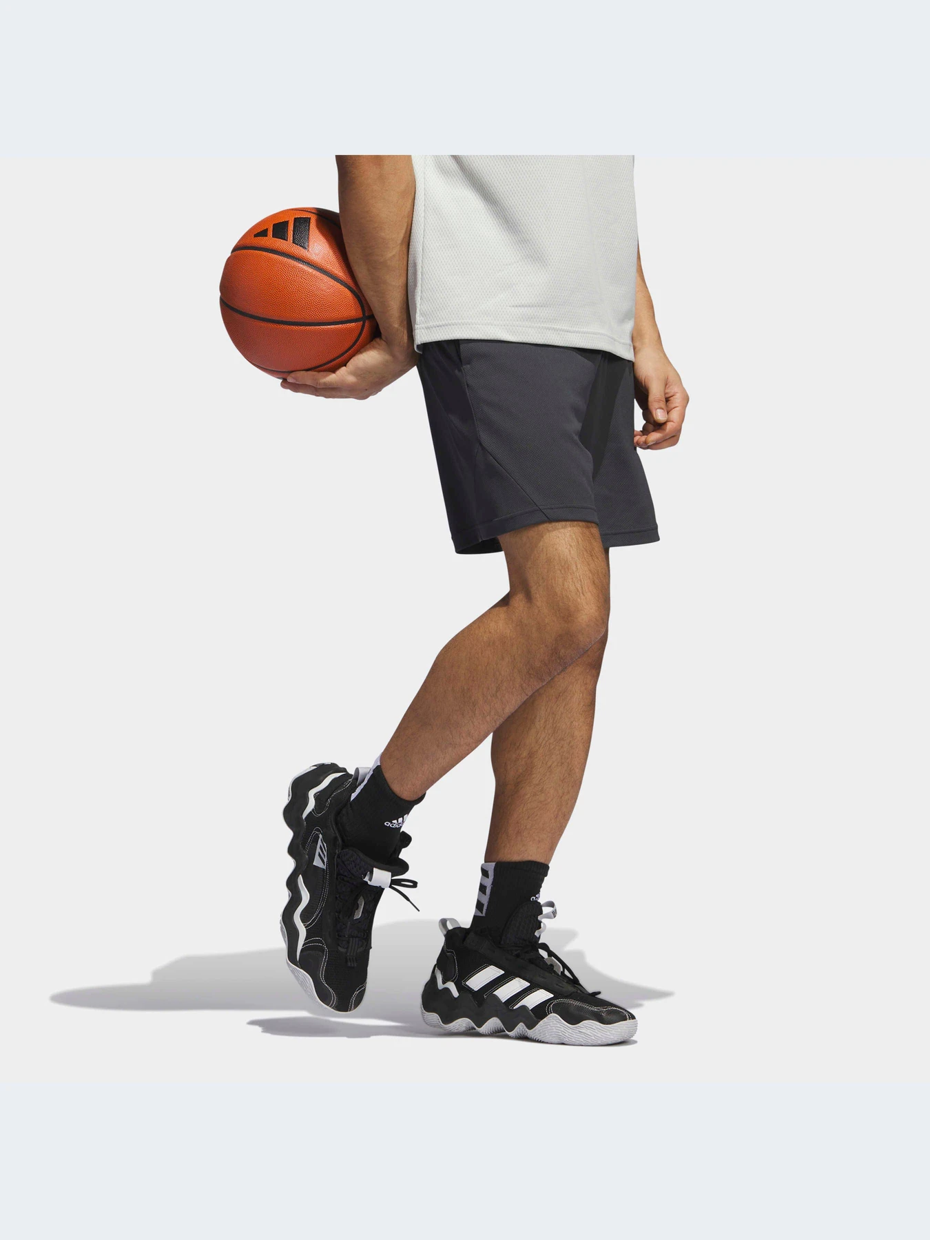 Шорты Adidas модель IL2257 Фото