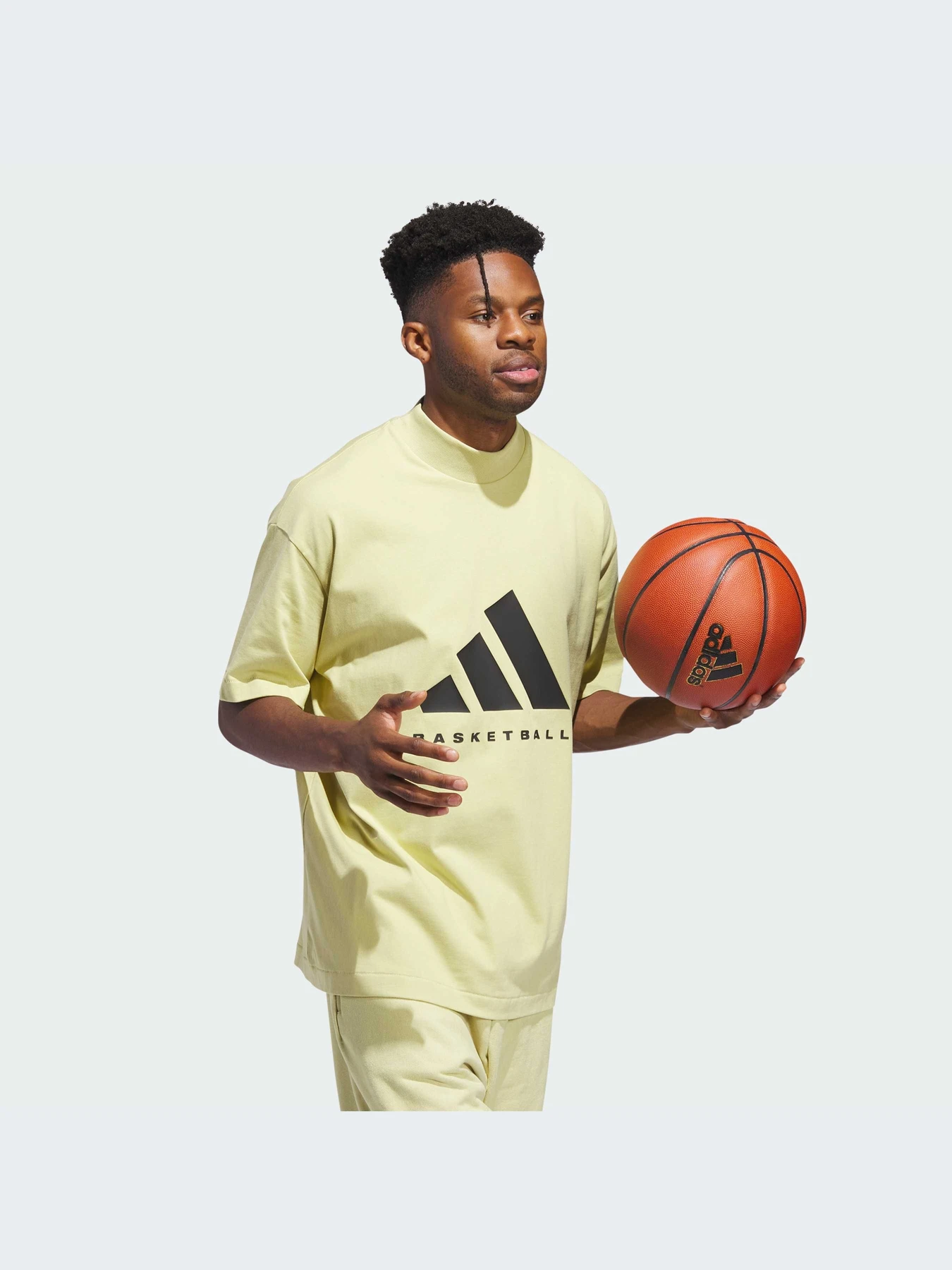 Футболки и поло Adidas модель IN7567 Футболки и поло Adidas модель IN7567 Фото