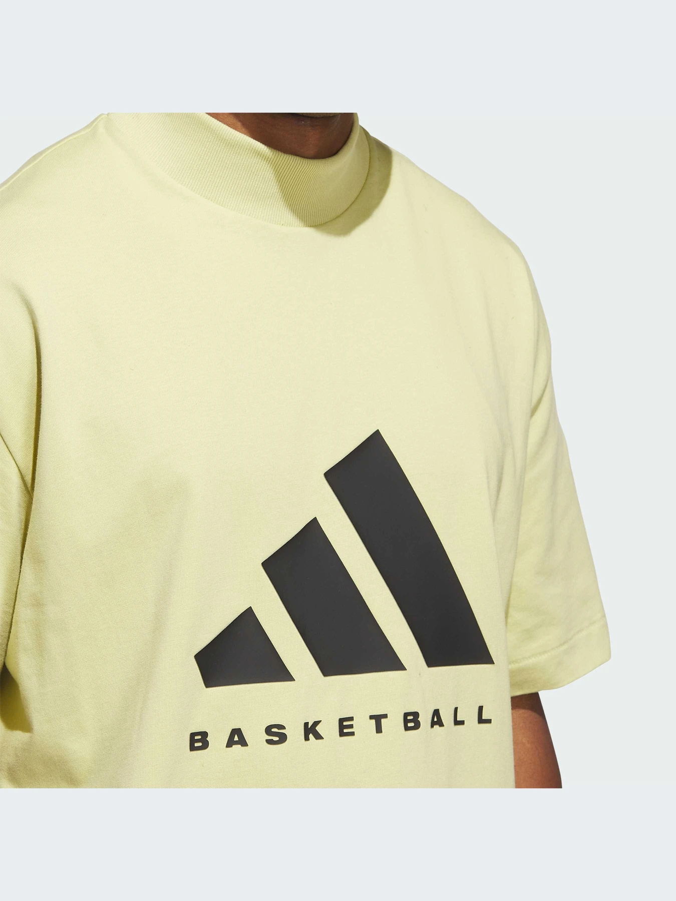 Футболки и поло Adidas модель IN7567 Футболки и поло Adidas модель IN7567 Фото