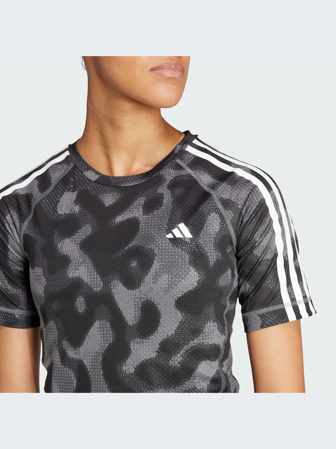 Футболки и поло Adidas 3 Stripes модель IK5012 Футболки и поло Adidas 3 Stripes модель IK5012 Фото