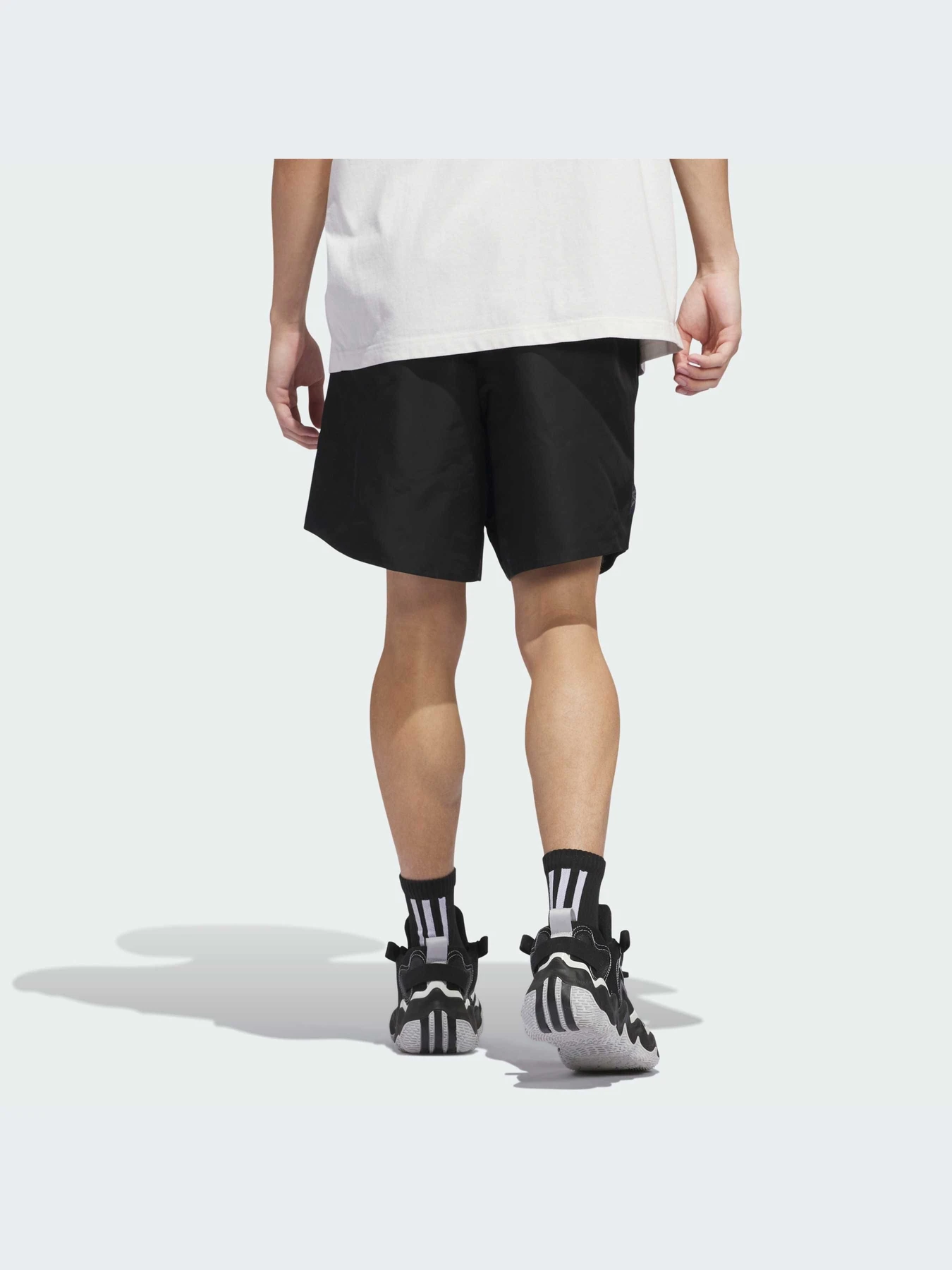 Шорти Adidas модель IU2817 Шорти Adidas модель IU2817 Фото