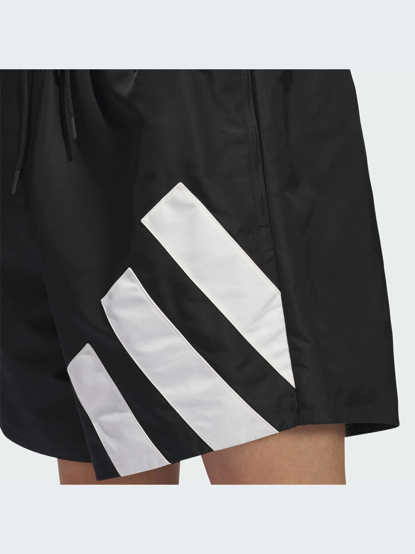 Шорти Adidas модель IU2817 Шорти Adidas модель IU2817 Фото