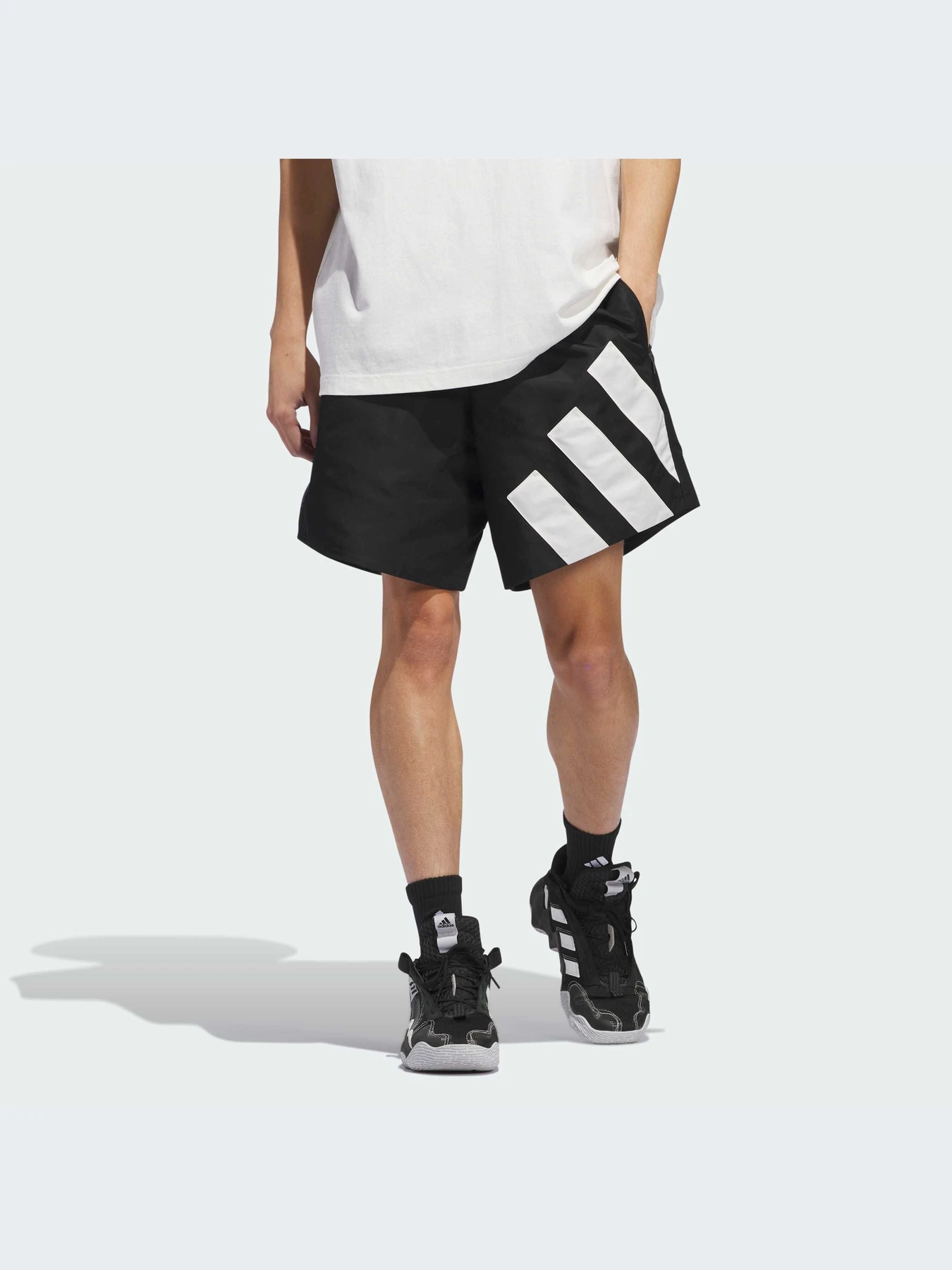 Шорти Adidas модель IU2817 Шорти Adidas модель IU2817 Фото