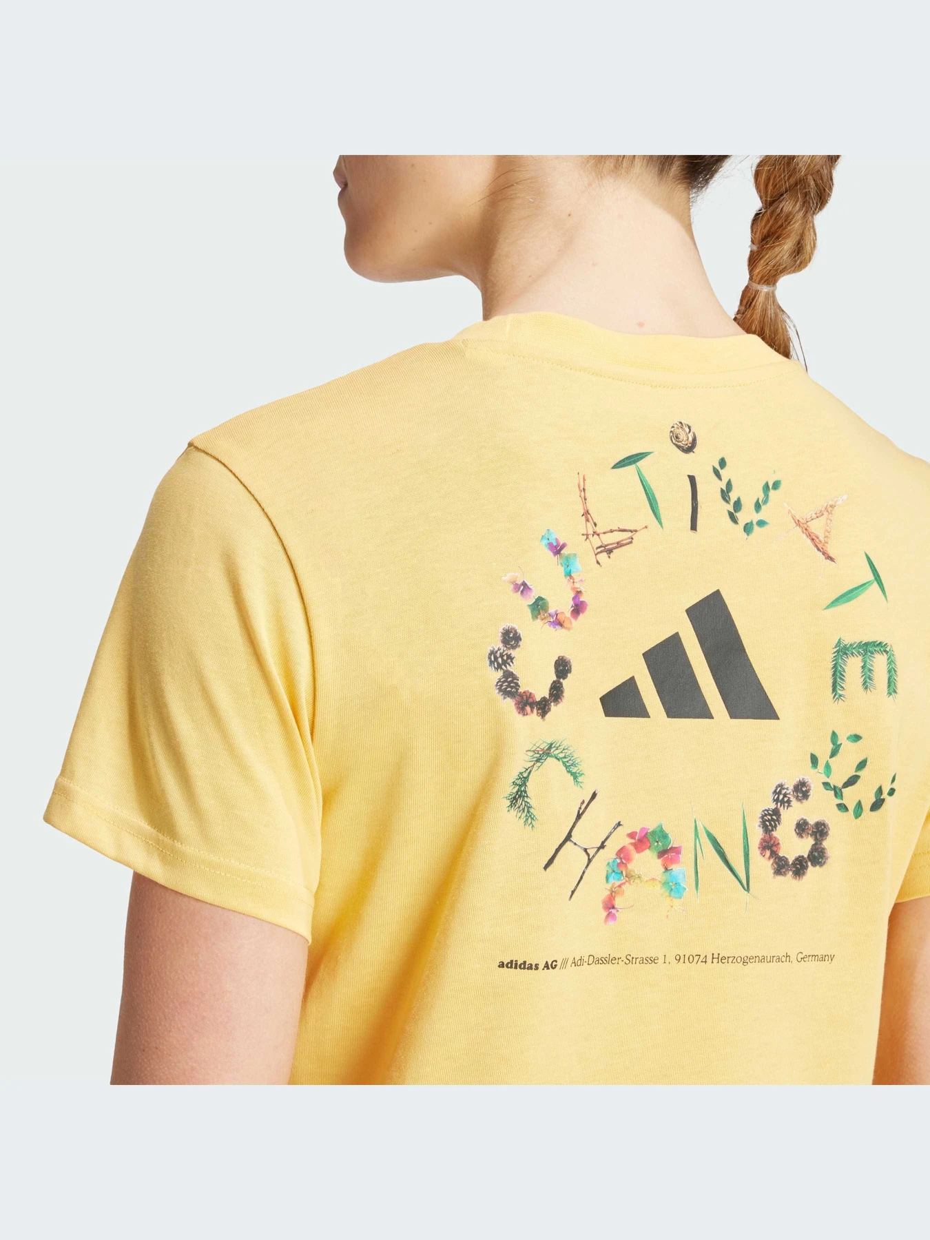Футболки и поло Adidas модель IY7602 Футболки и поло Adidas модель IY7602 Фото