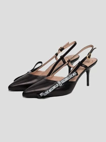 Туфли и лоферы Moschino модель JA10607G0IIE0000 Фото