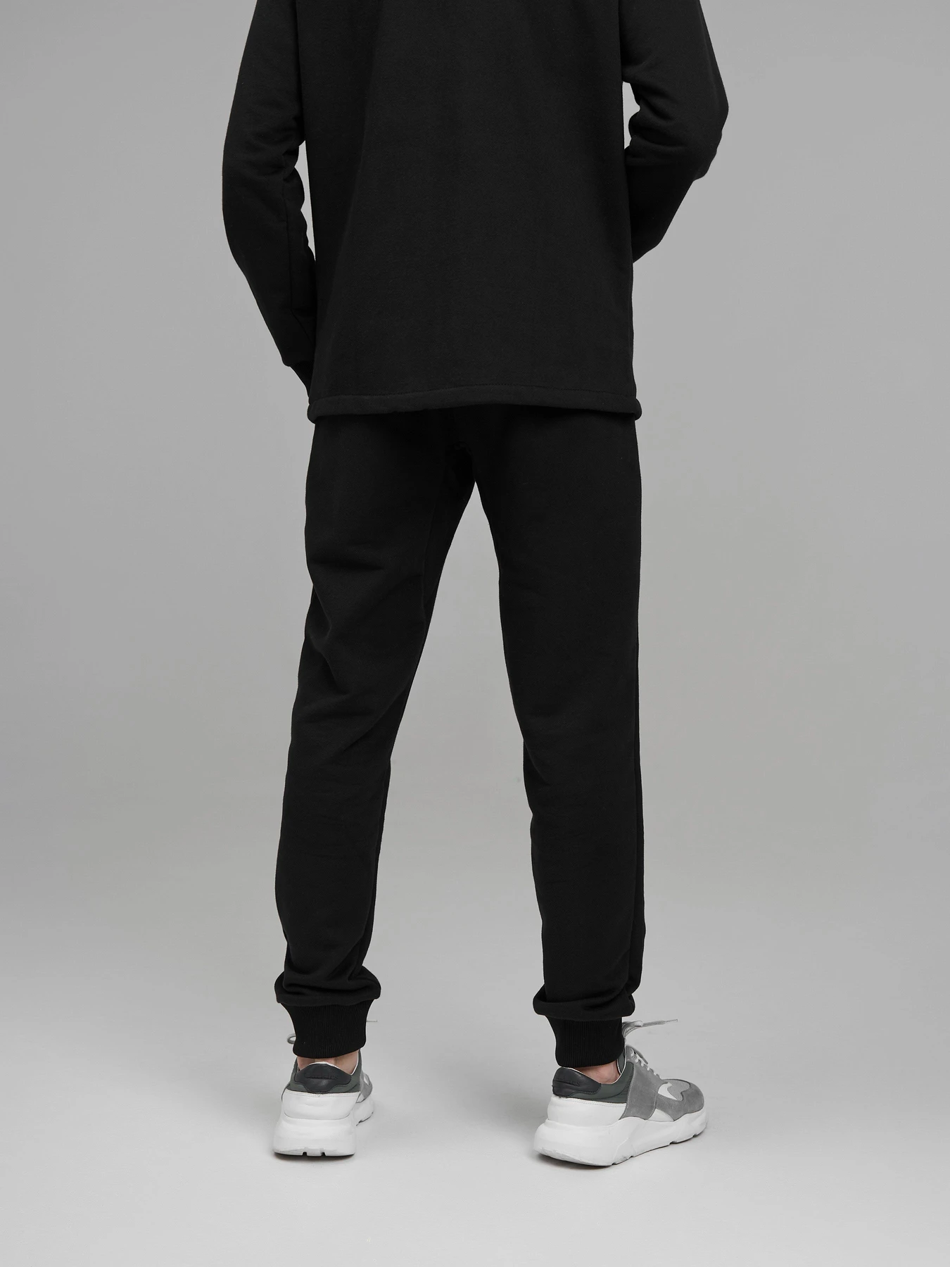Костюмы HANDY WEAR 4ZIP модель 3324-2 Костюмы HANDY WEAR 4ZIP модель 3324-2 Фото