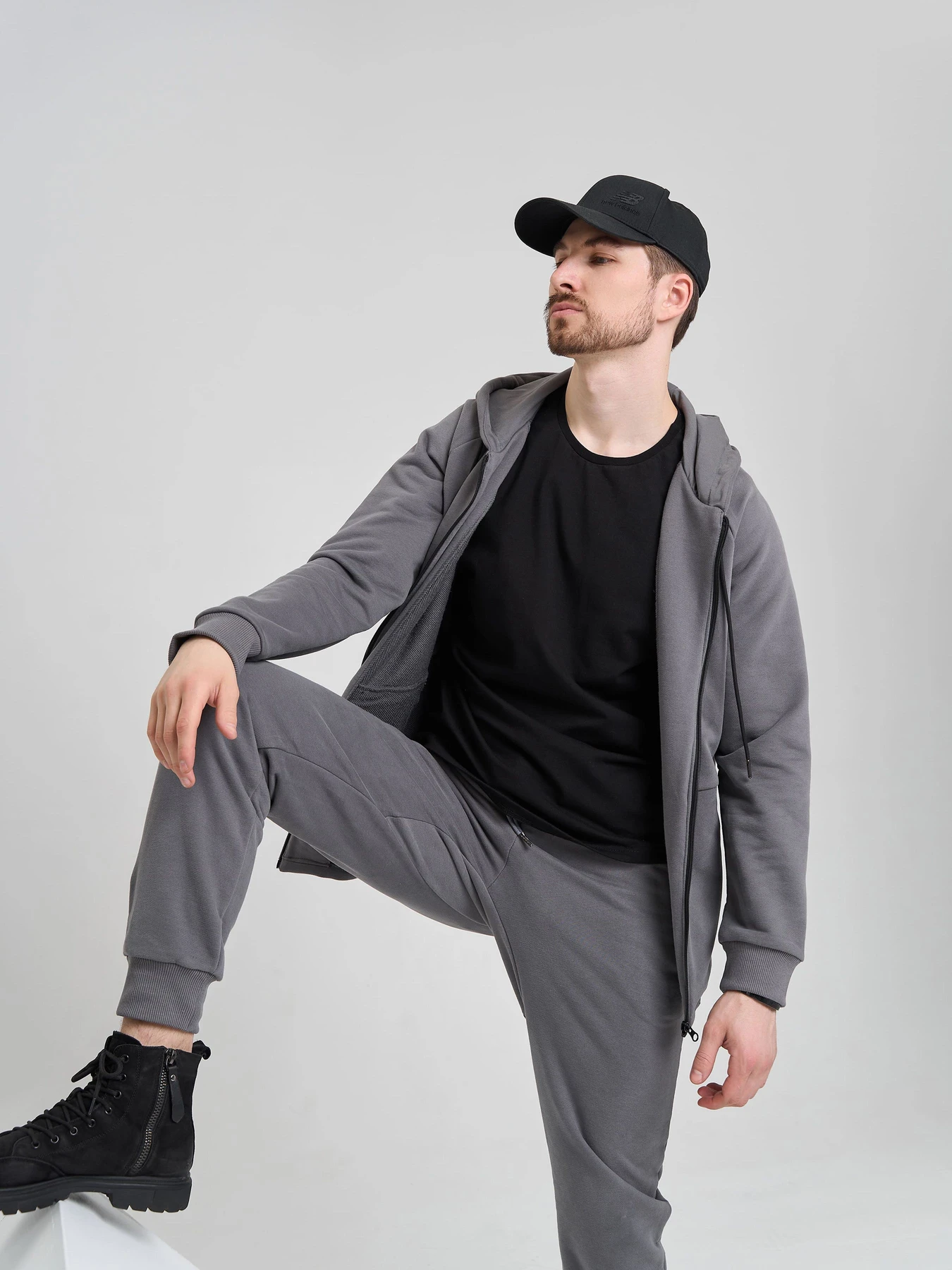 Костюмы HANDY WEAR 4ZIP модель 3329-2 Костюмы HANDY WEAR 4ZIP модель 3329-2 Фото