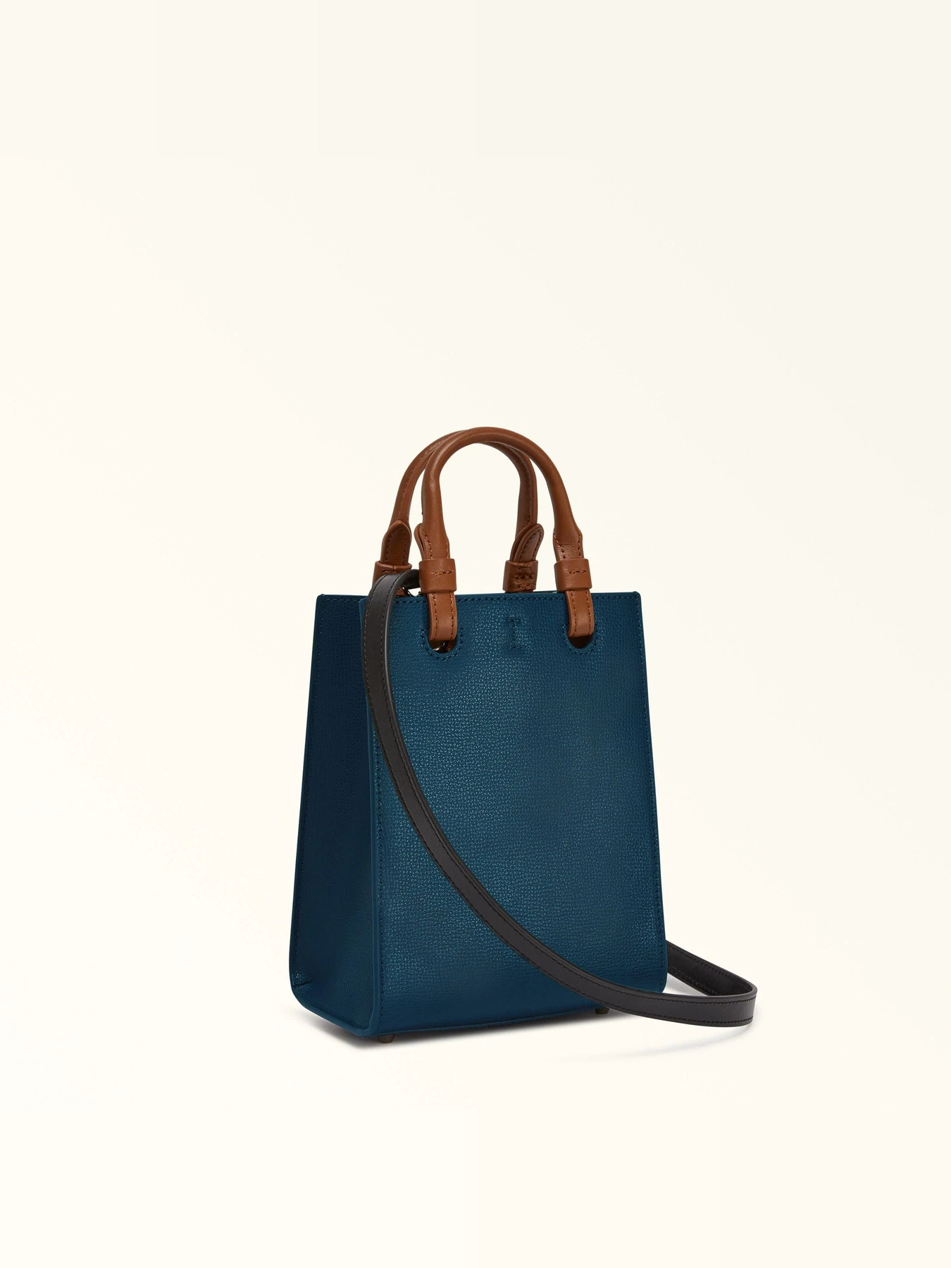 Сумки Furla модель WB00729BX12301845S1057 Сумки Furla модель WB00729BX12301845S1057 Фото