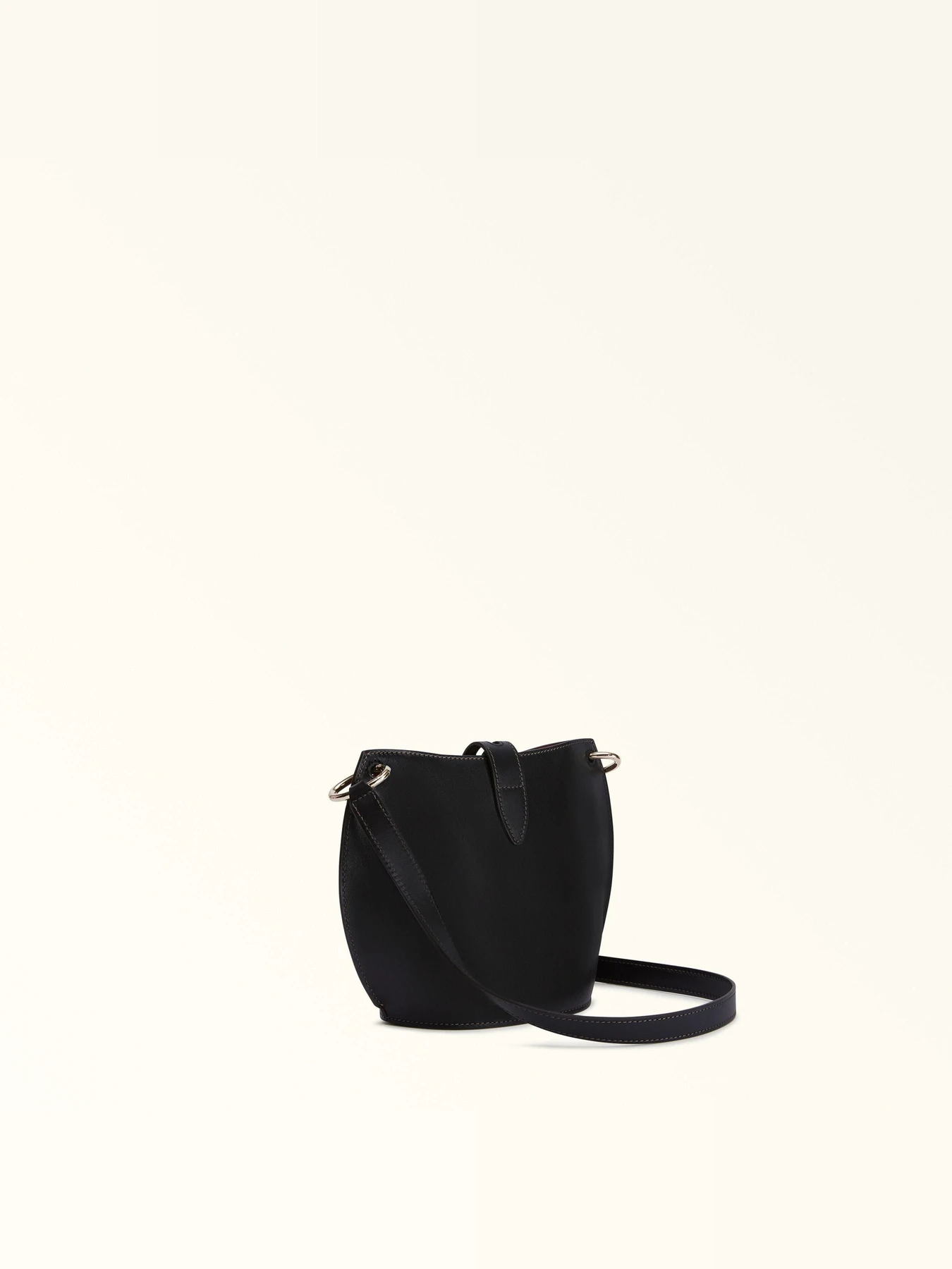 Сумки Furla модель WB00913AX0733O60001007 Сумки Furla модель WB00913AX0733O60001007 Фото