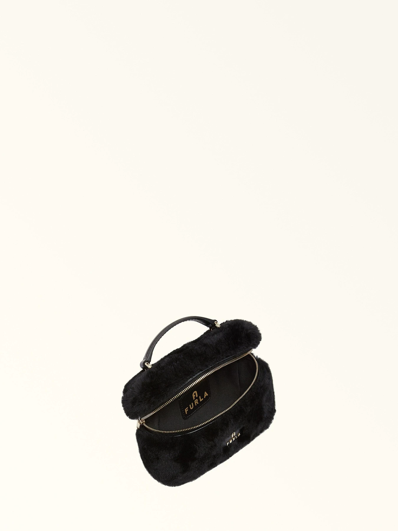 Сумки Furla CAMELIA MICRO VANITY CASE CROSSBODY модель WE00510BX2277O60001007 Сумки Furla CAMELIA MICRO VANITY CASE CROSSBODY модель WE00510BX2277O60001007 Фото