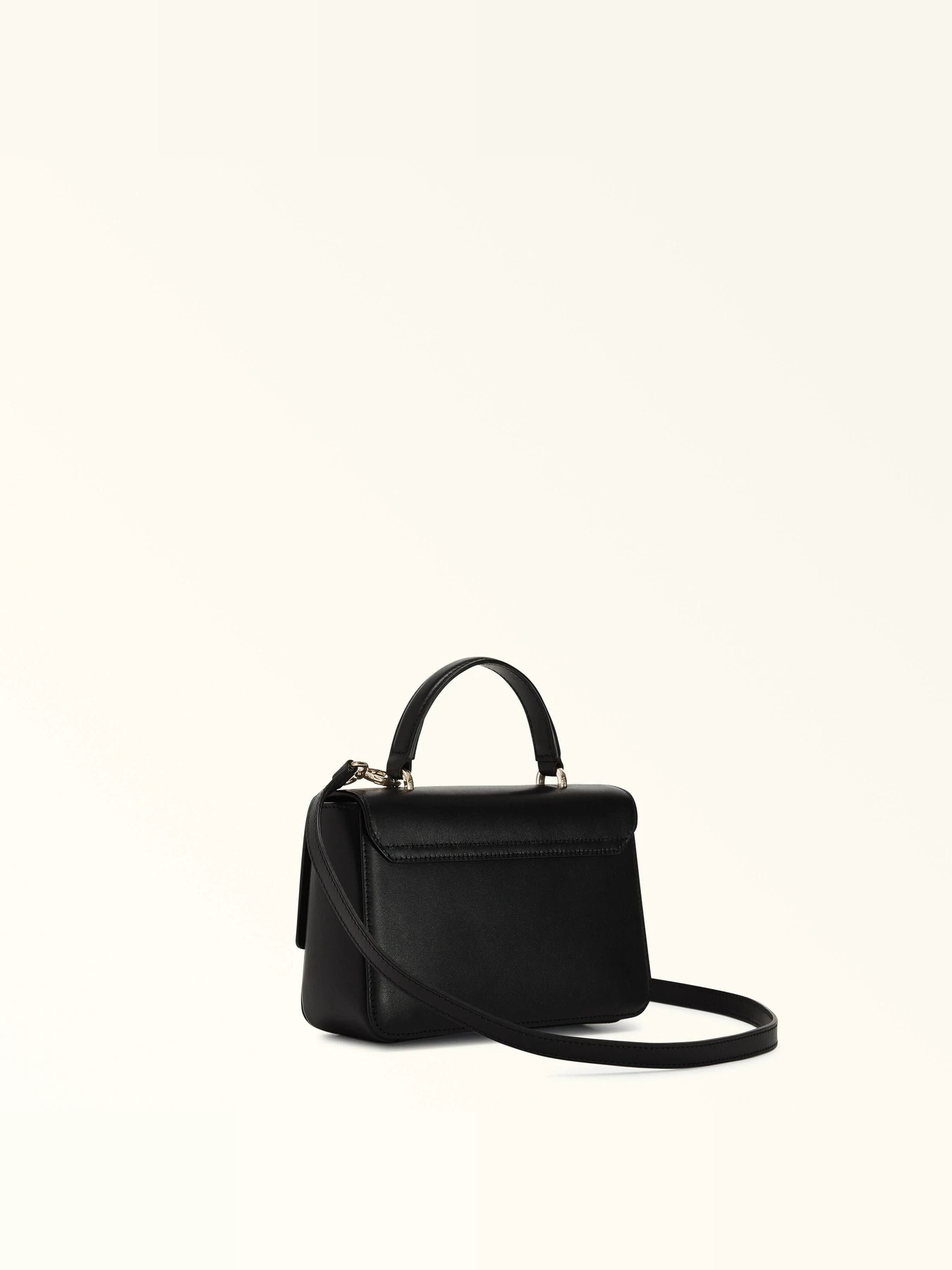 Сумки Furla METROPOLIS MINI модель WB01066AX0733O60001007 Сумки Furla METROPOLIS MINI модель WB01066AX0733O60001007 Фото