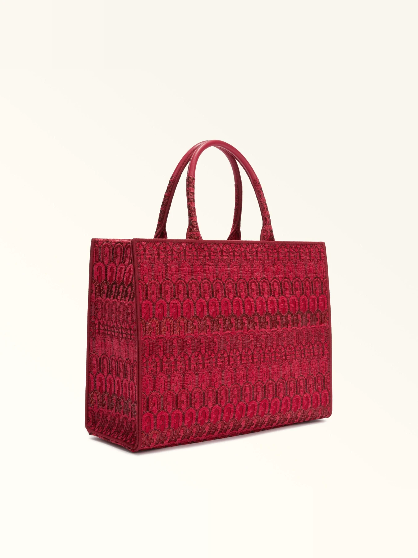 Сумки Furla OPPORTUNITY L модель WB00255BX0383TR2001057 Сумки Furla OPPORTUNITY L модель WB00255BX0383TR2001057 Фото