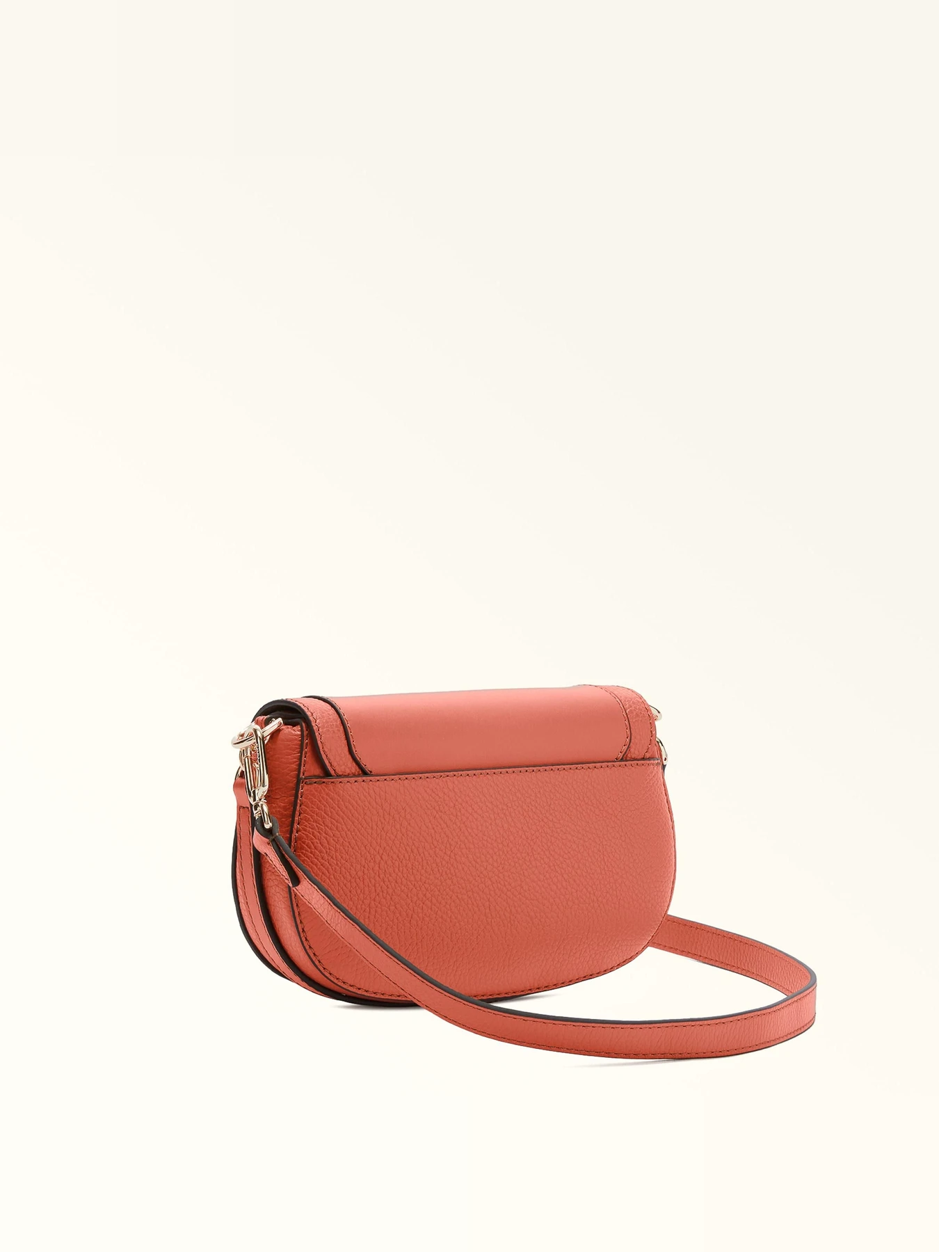 Сумки Furla CLUB 2 S модель WB00920BX0053CL0001007 Сумки Furla CLUB 2 S модель WB00920BX0053CL0001007 Фото