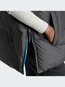 Куртки и дубленки Adidas модель IR7122 Фото