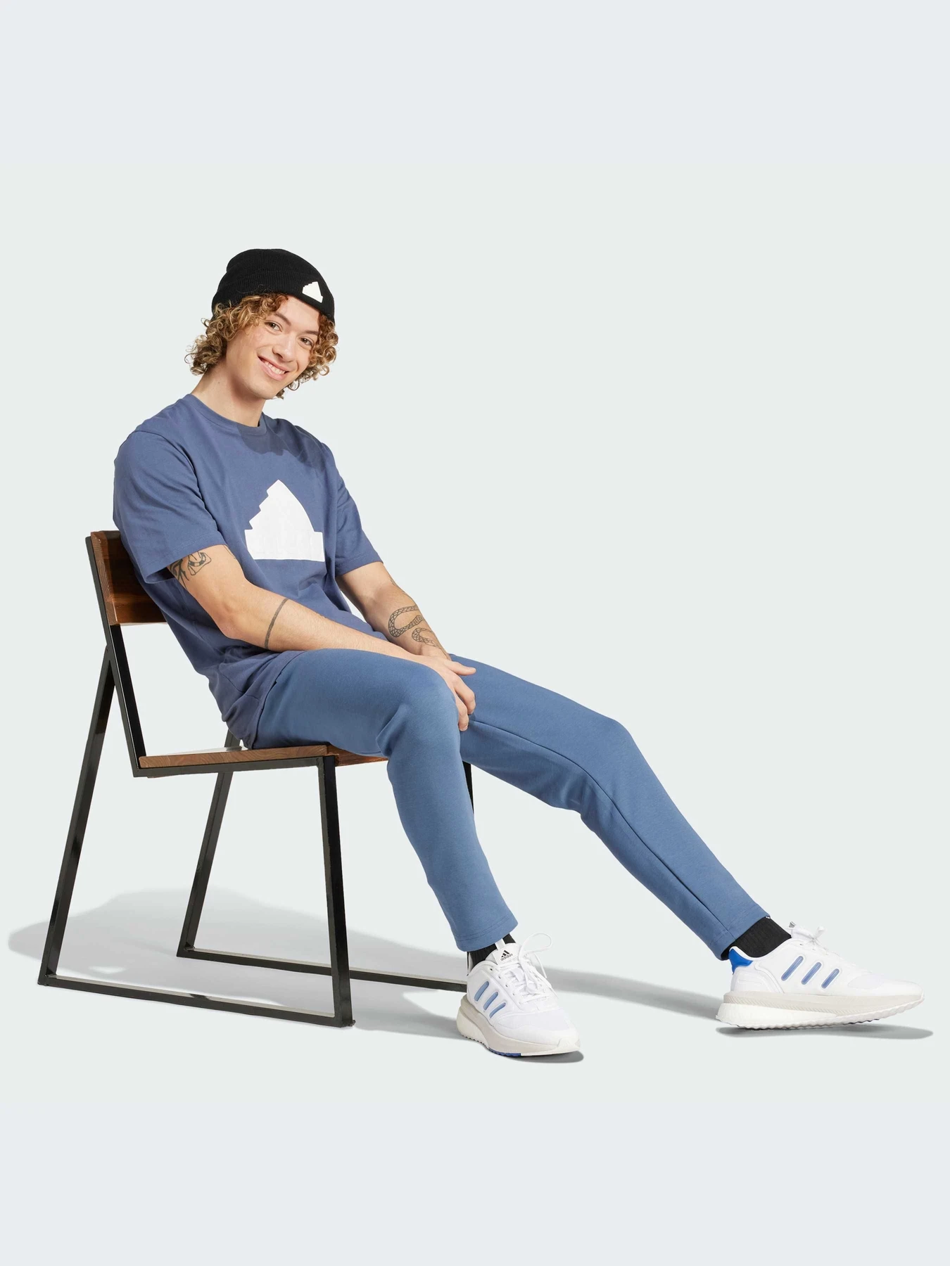 Футболки і поло Adidas модель IR9176 Футболки і поло Adidas модель IR9176 Фото
