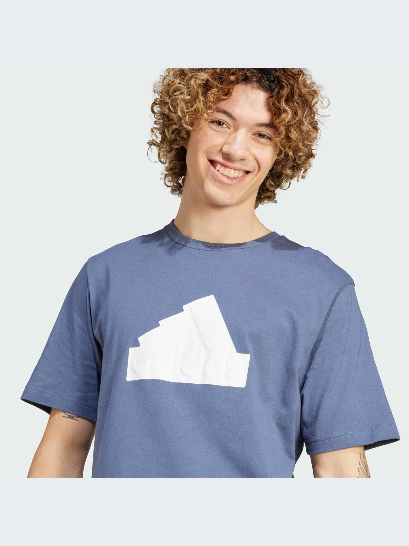 Футболки і поло Adidas модель IR9176 Футболки і поло Adidas модель IR9176 Фото