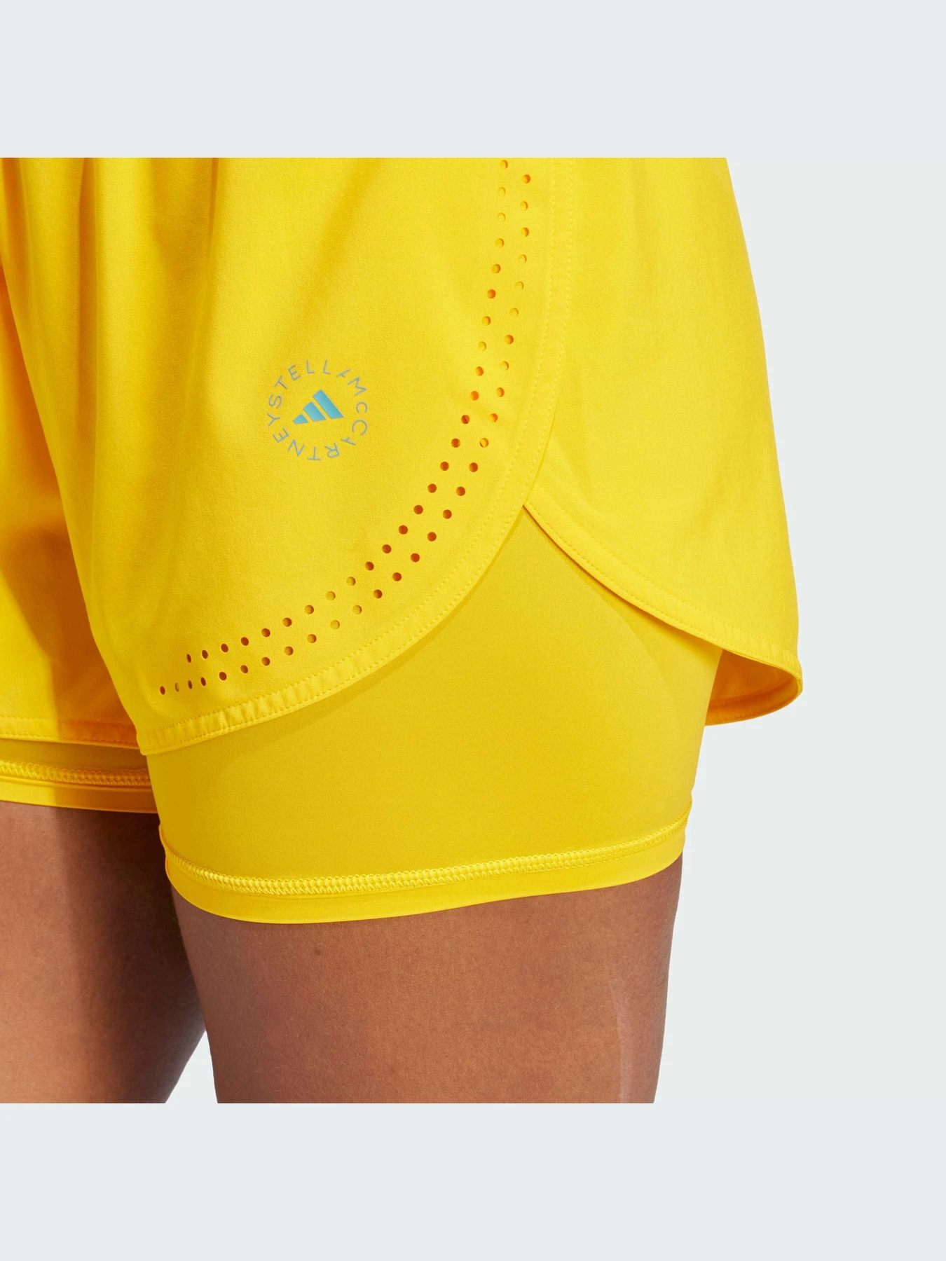 Шорты Adidas by Stella McCartney модель IA1511 Шорты Adidas by Stella McCartney модель IA1511 Фото