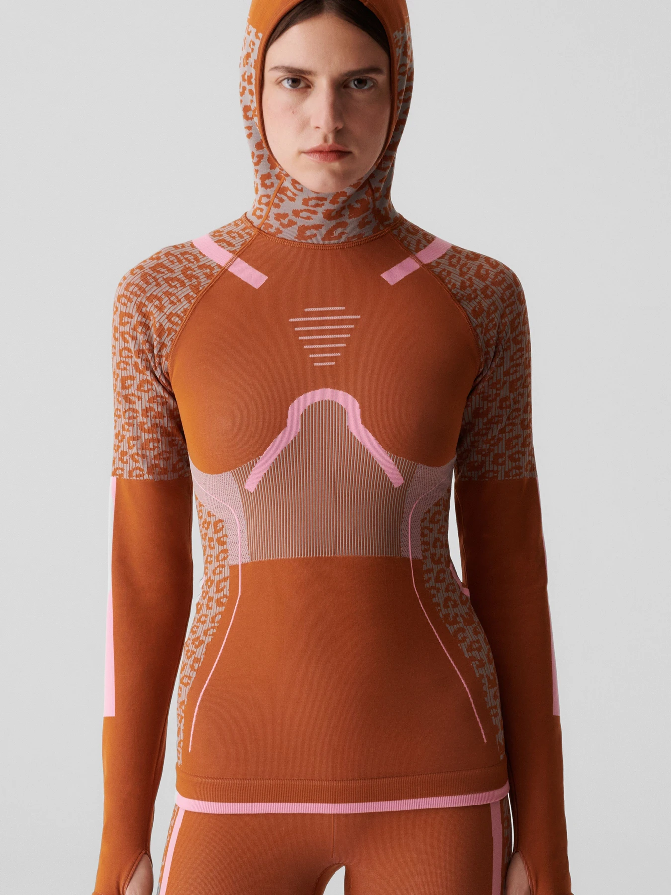Худи и свитшоты Adidas by Stella McCartney модель HY4520 Худи и свитшоты Adidas by Stella McCartney модель HY4520 Фото